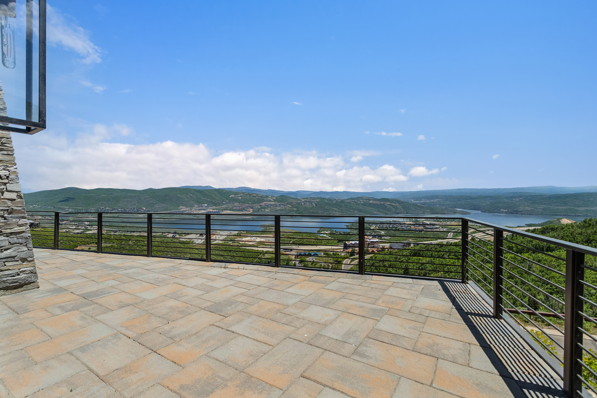 DEER CREST ESTATES - Residential
