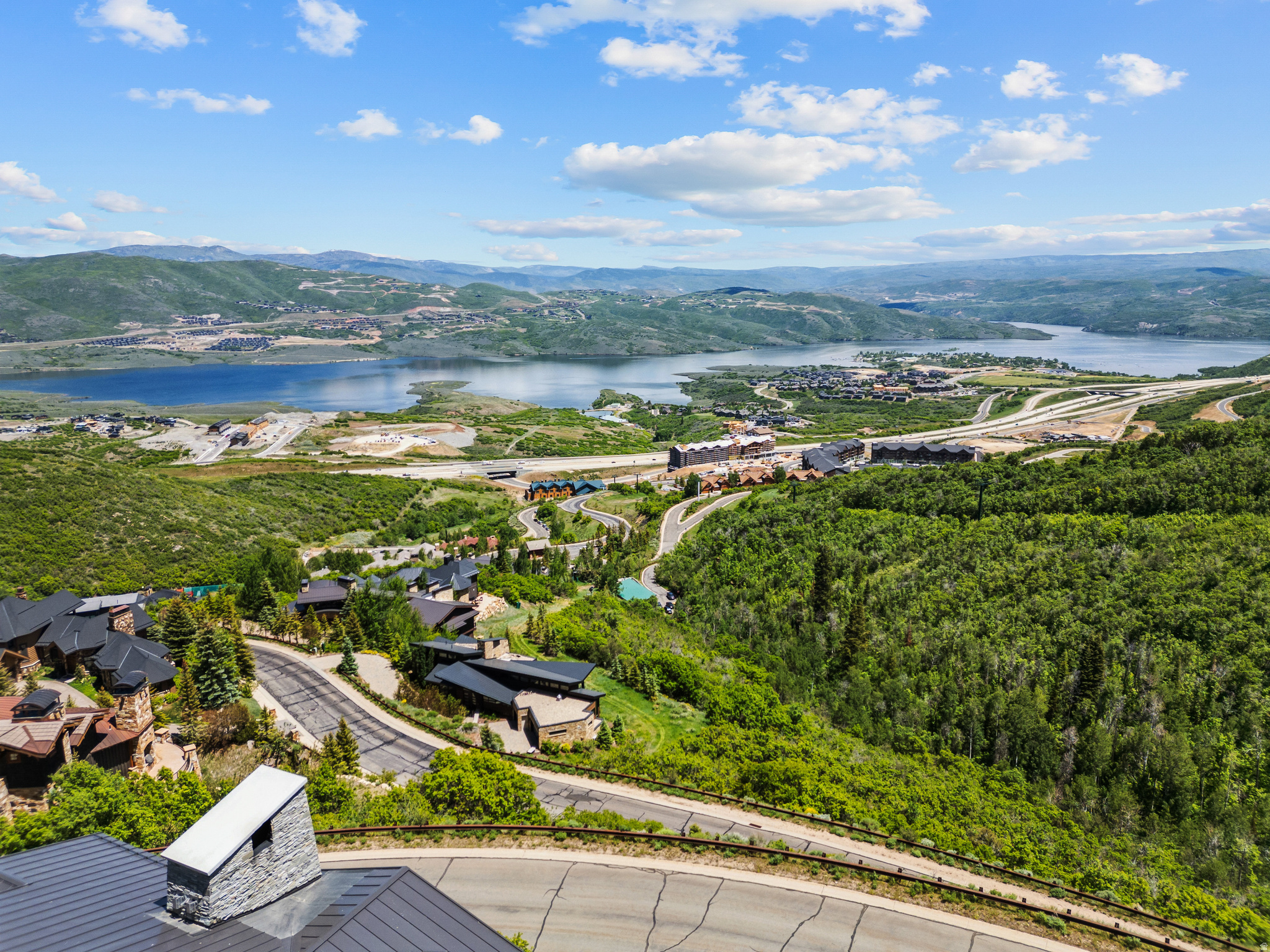 DEER CREST ESTATES - Residential