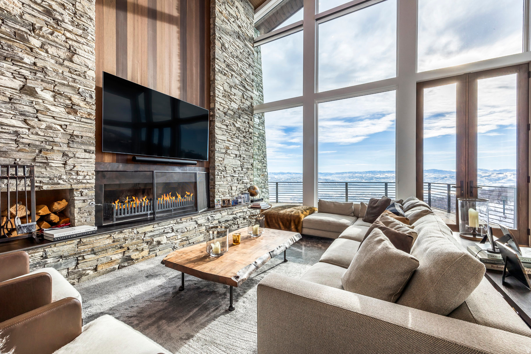 DEER CREST ESTATES - Residential