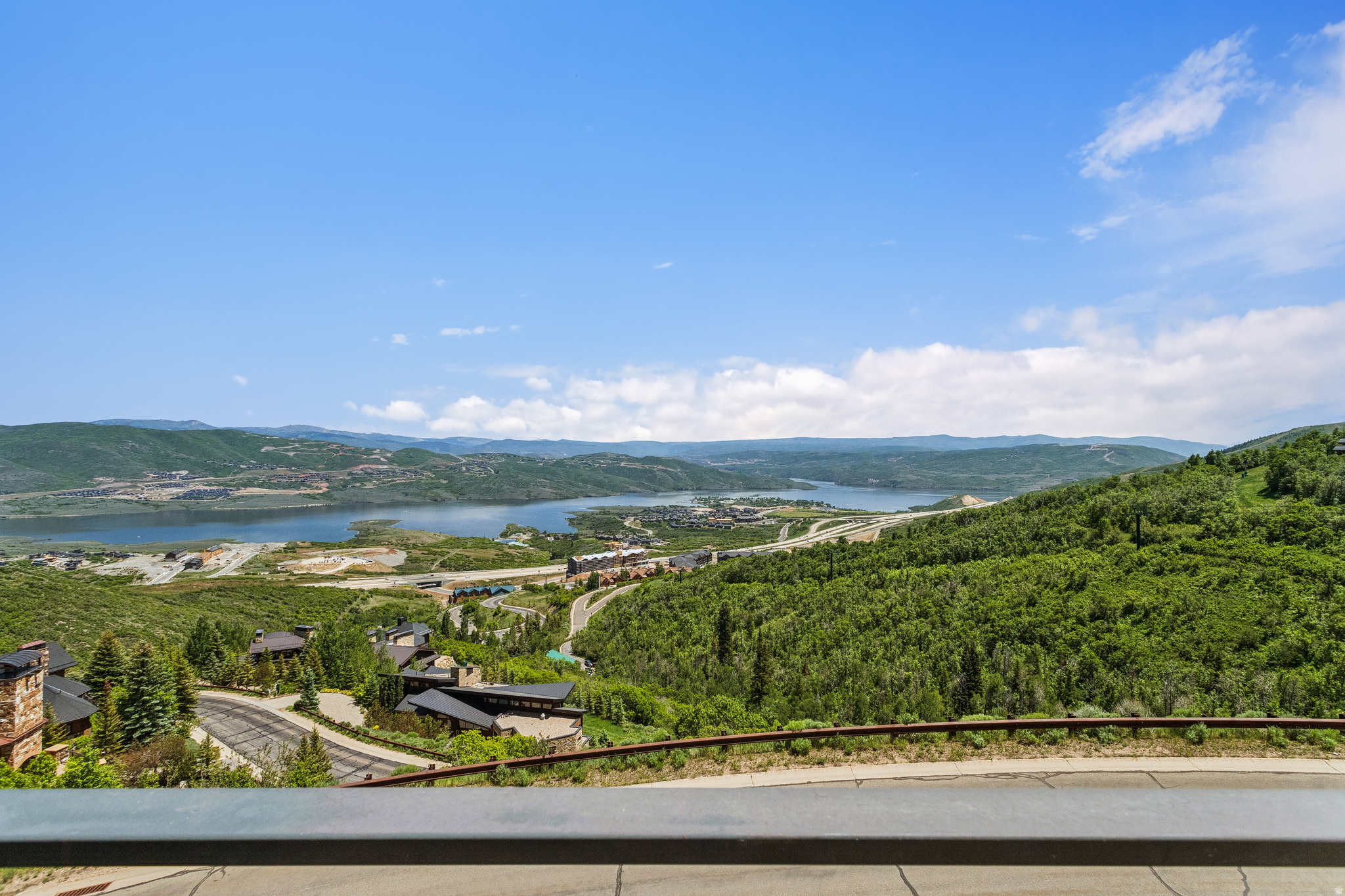 DEER CREST ESTATES - Residential