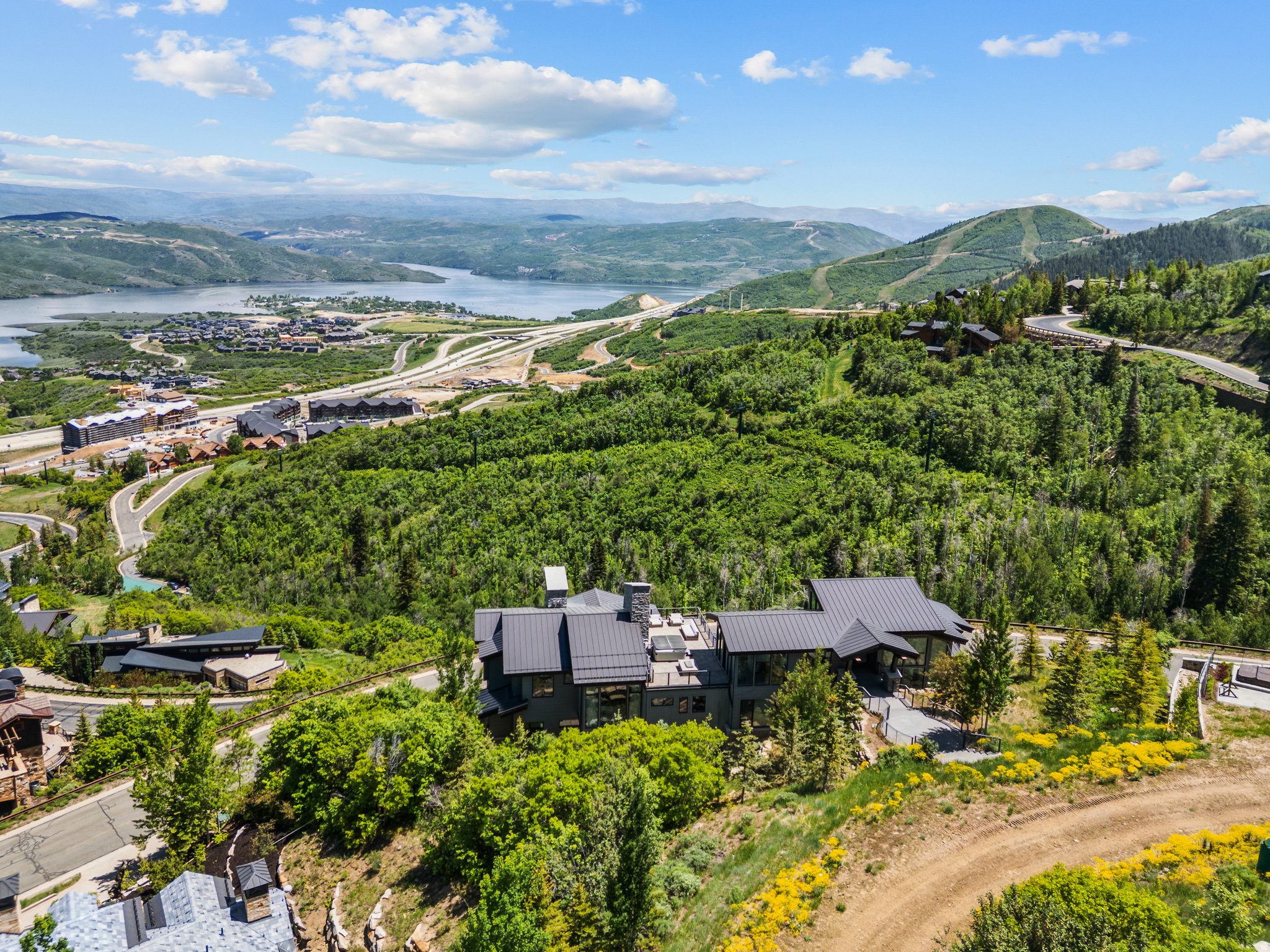 DEER CREST ESTATES - Residential