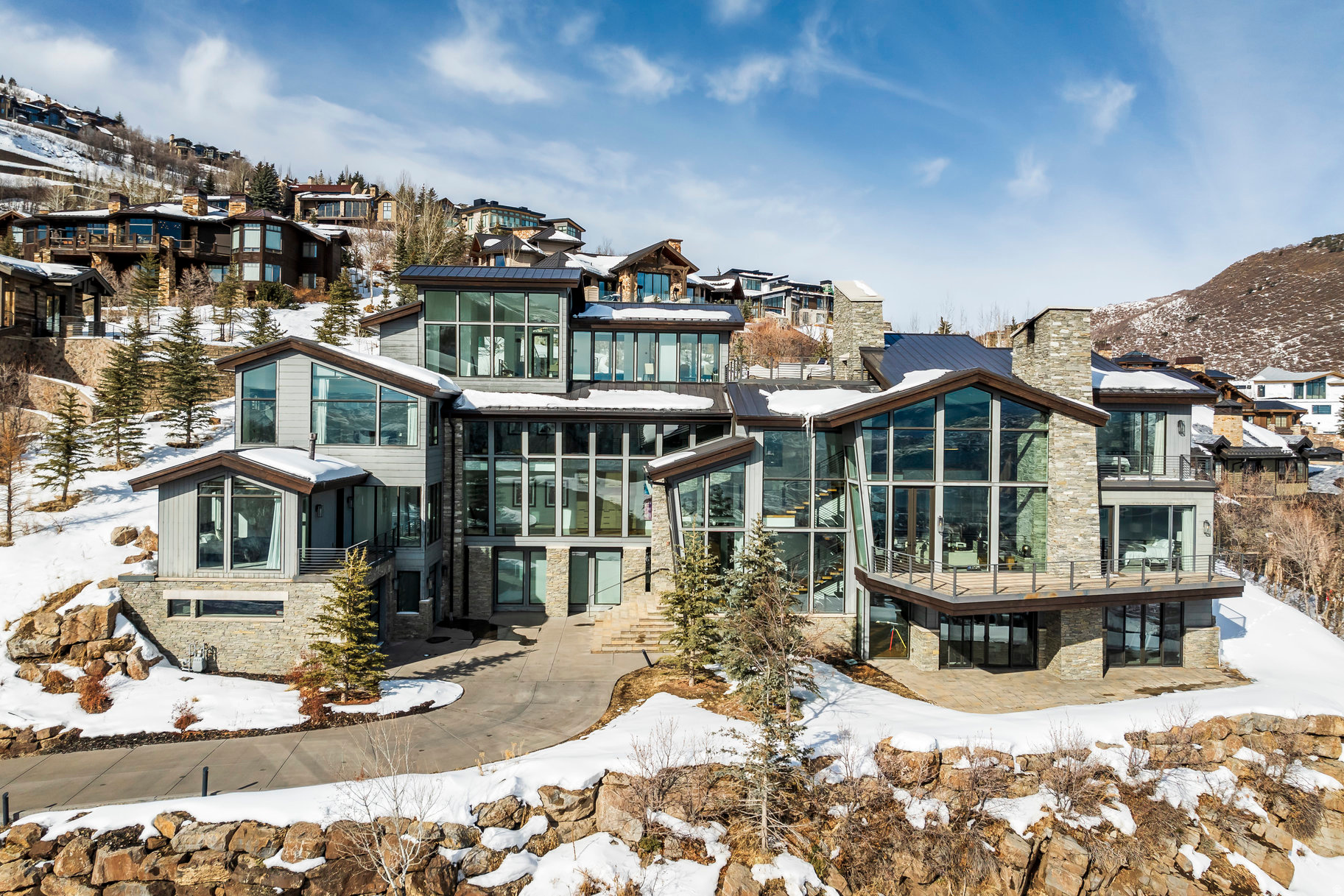 DEER CREST ESTATES - Residential