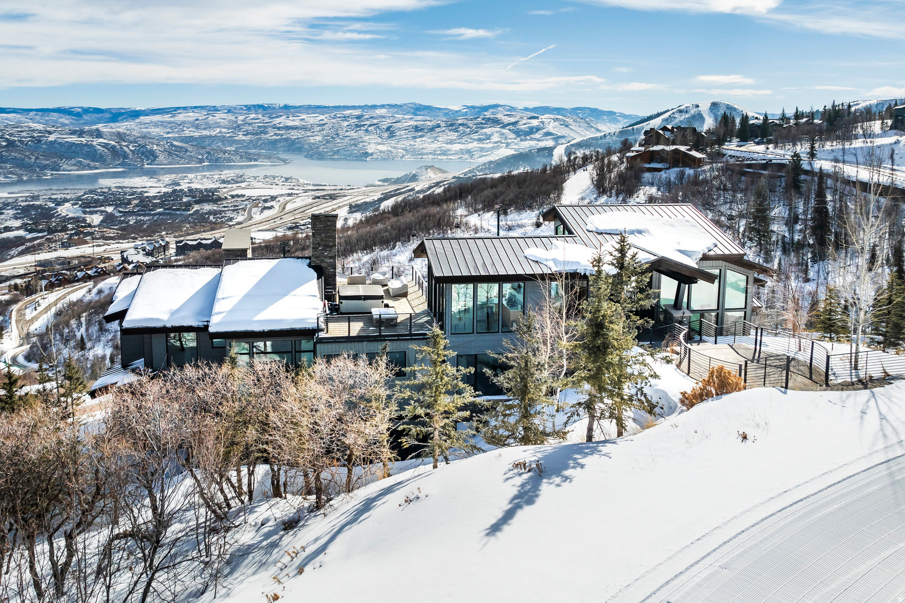 DEER CREST ESTATES - Residential