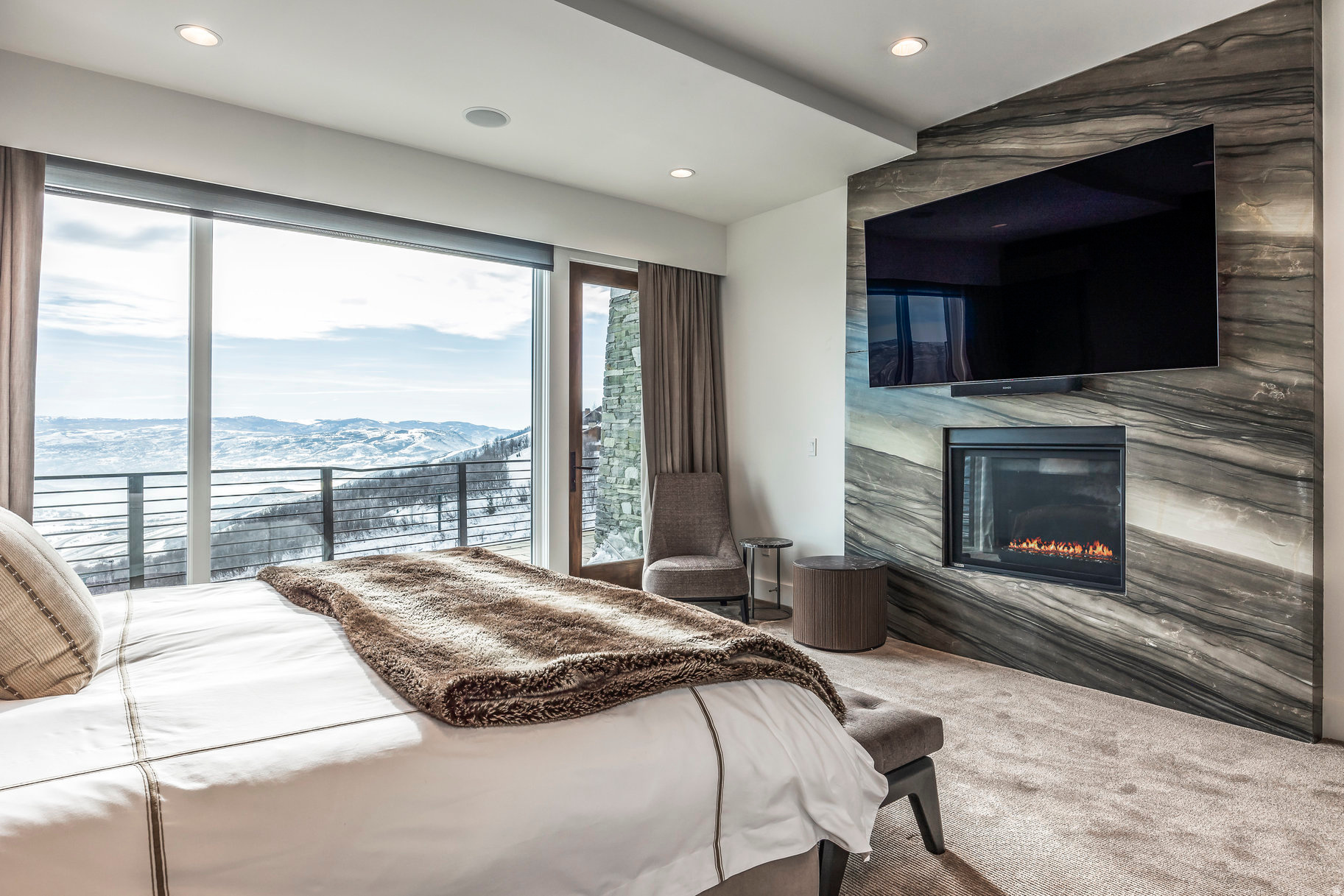 DEER CREST ESTATES - Residential