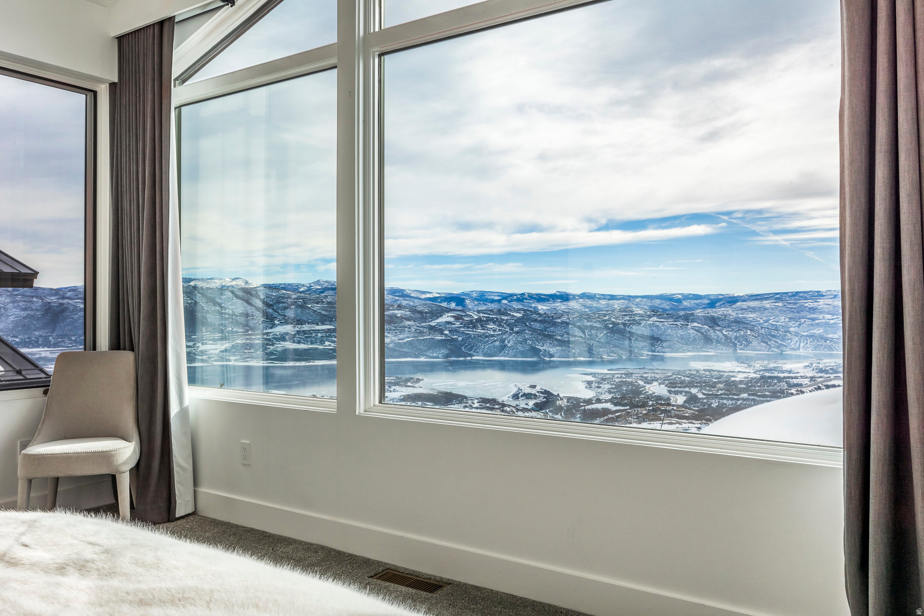 DEER CREST ESTATES - Residential