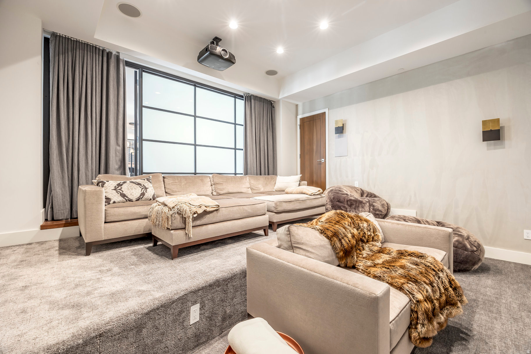 DEER CREST ESTATES - Residential