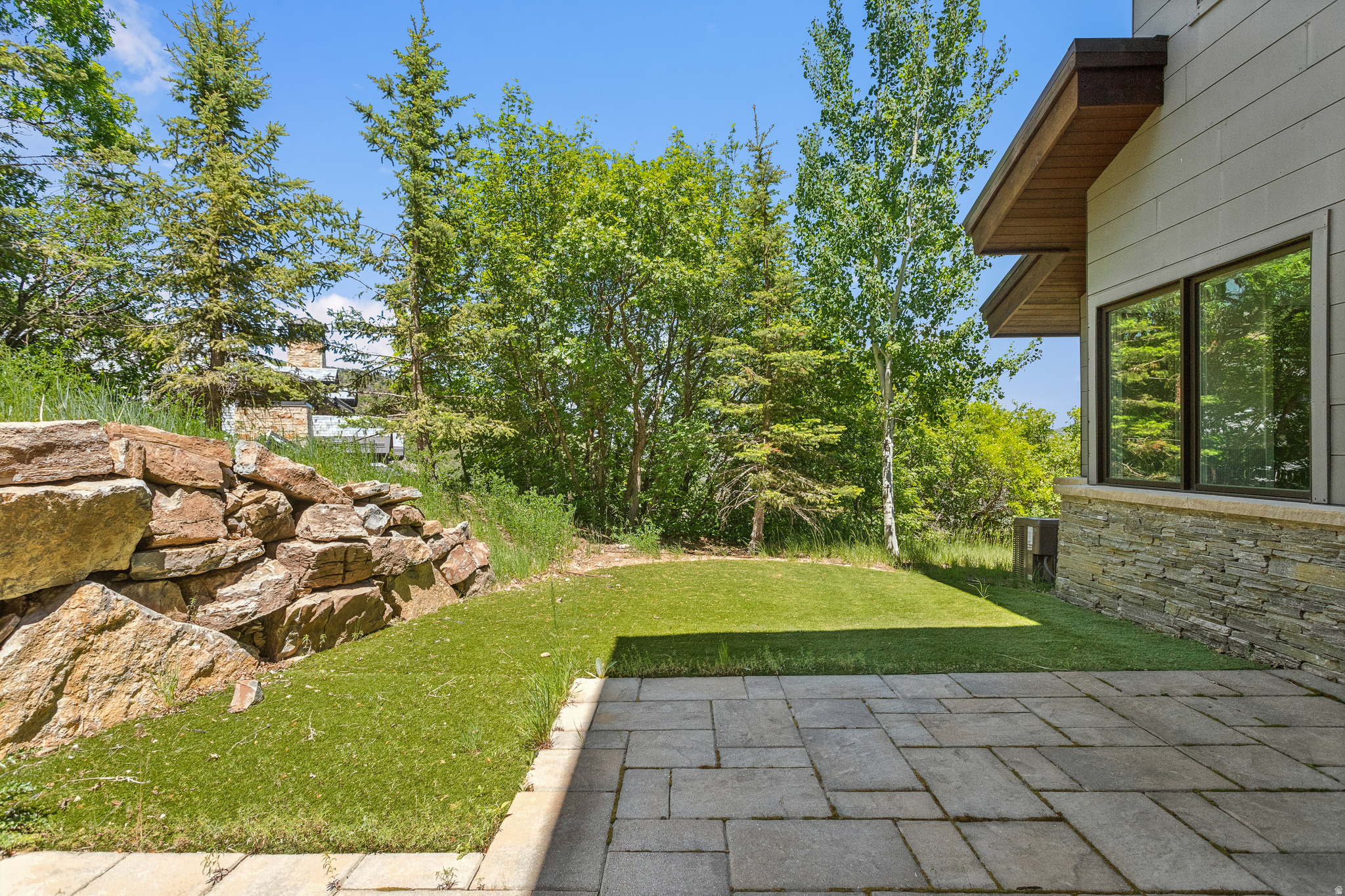 DEER CREST ESTATES - Residential