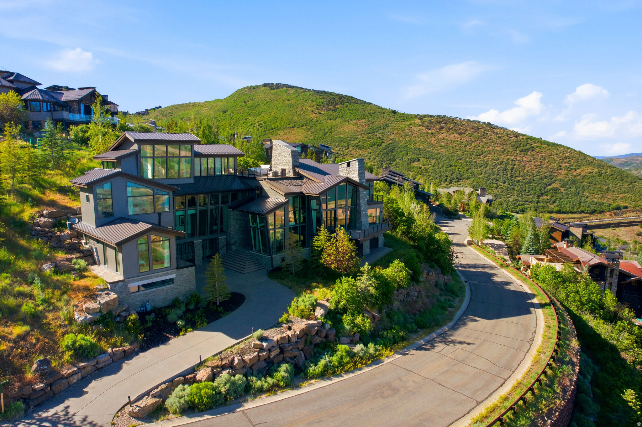 DEER CREST ESTATES - Residential