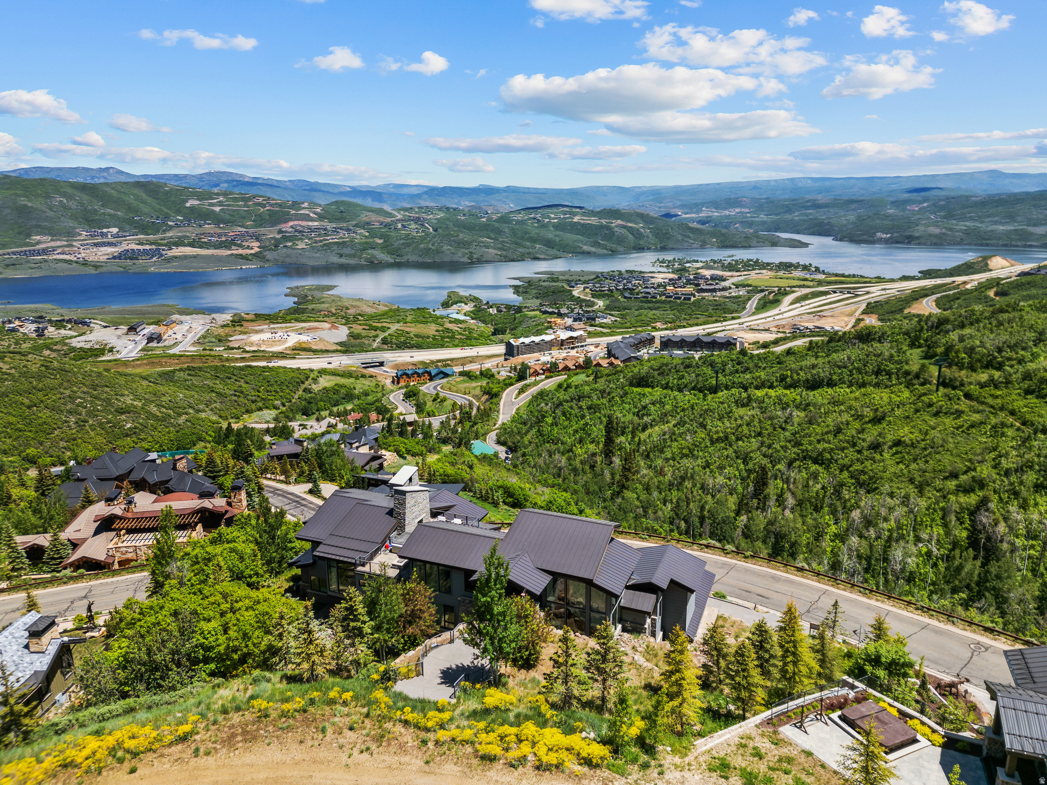DEER CREST ESTATES - Residential