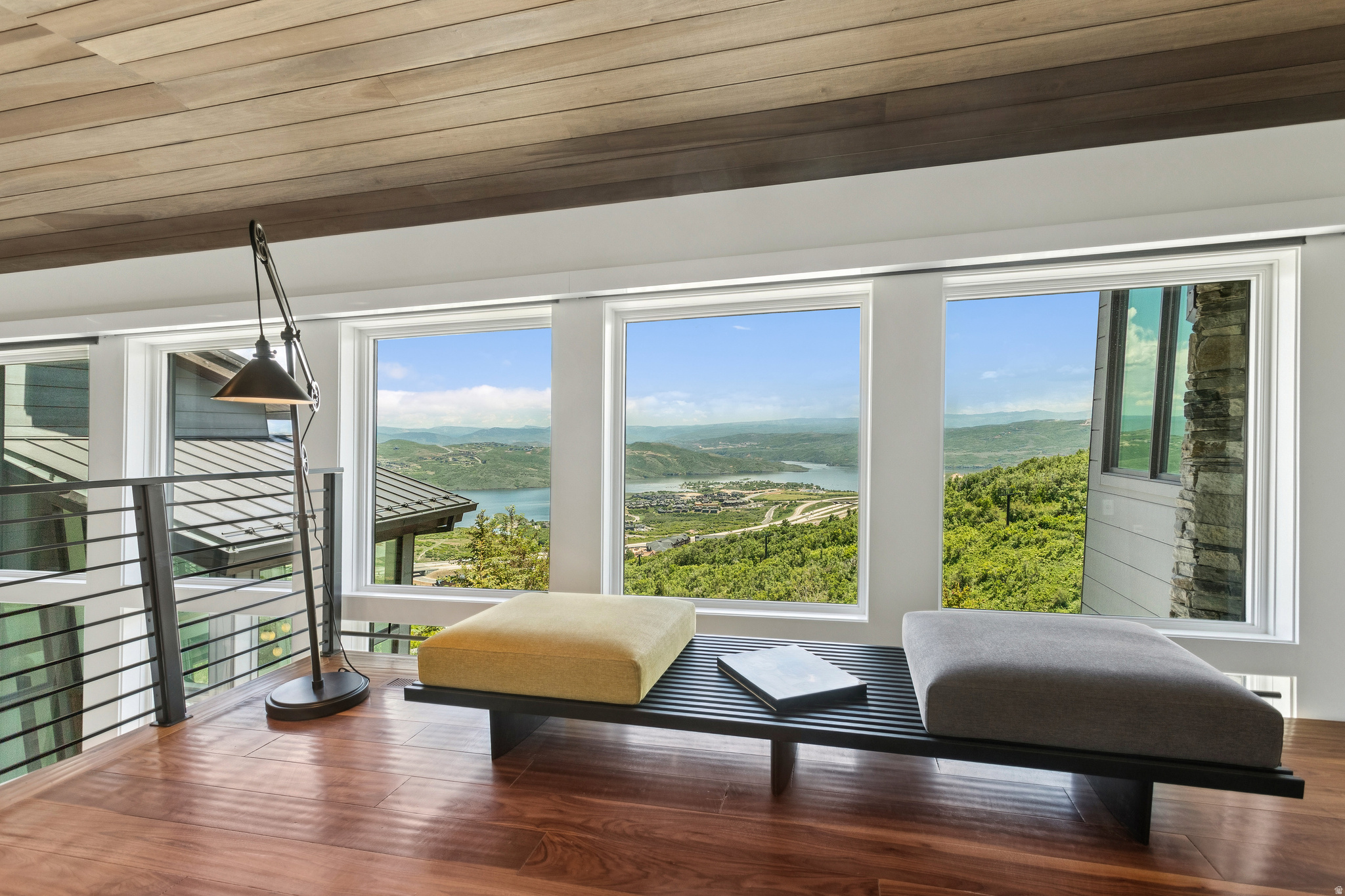DEER CREST ESTATES - Residential