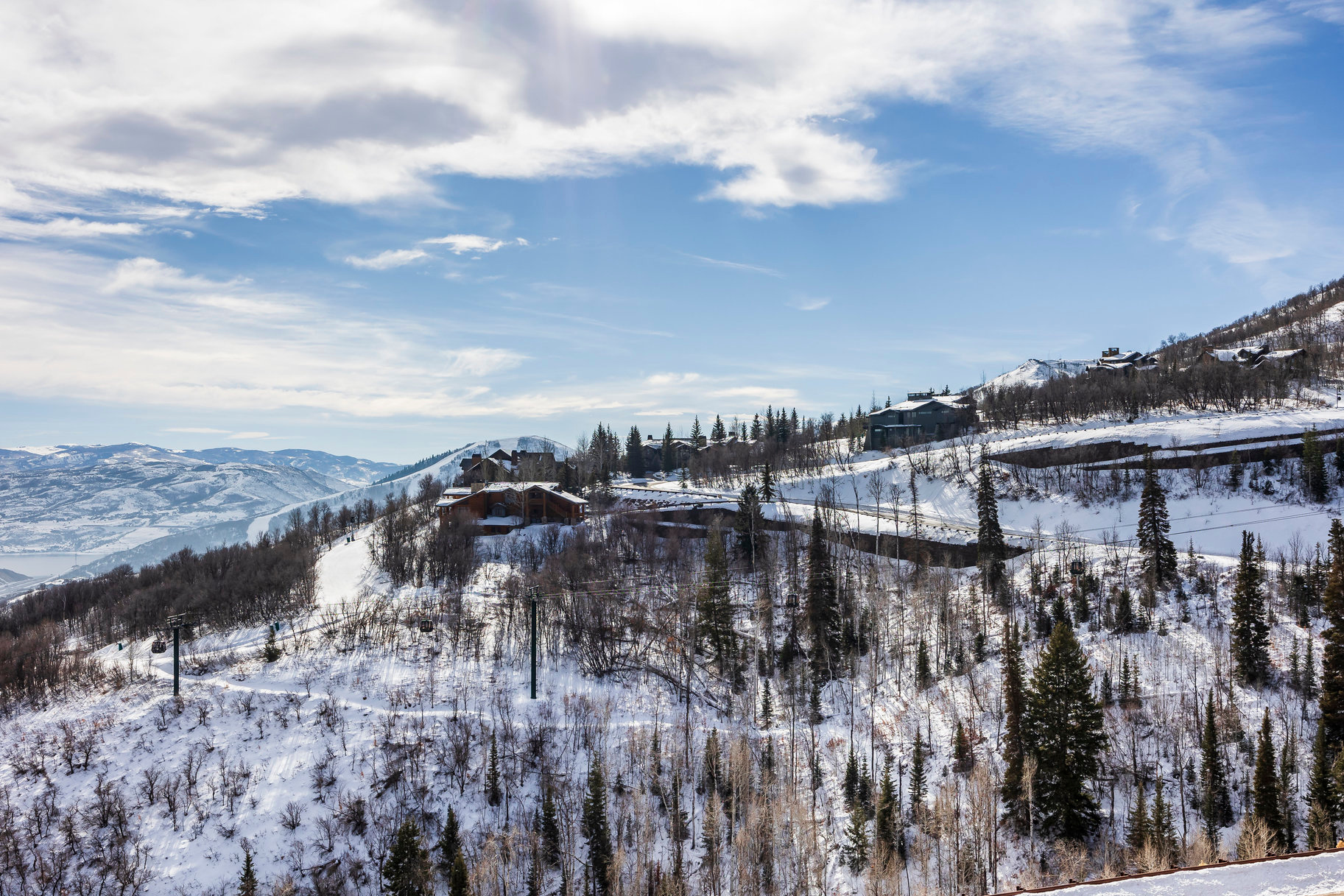 DEER CREST ESTATES - Residential
