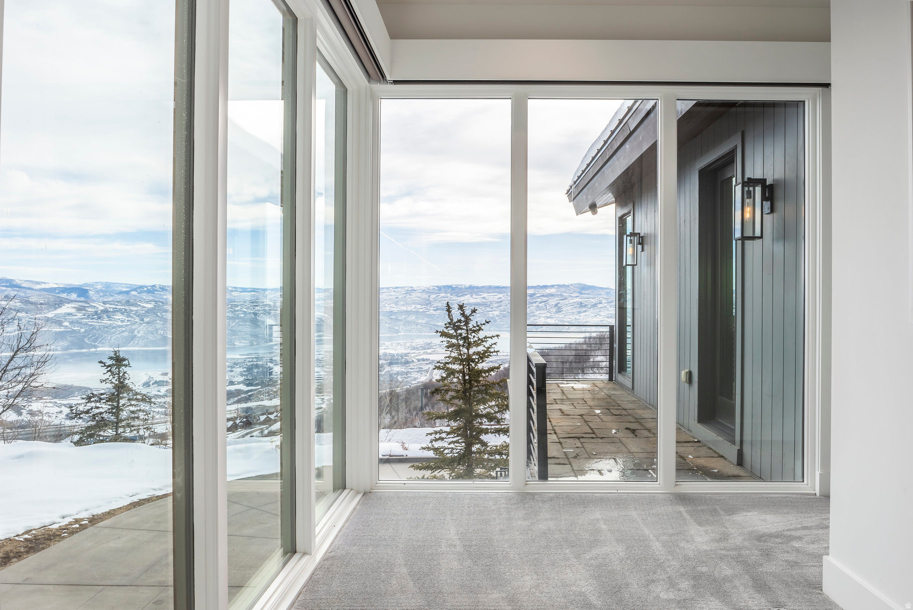 DEER CREST ESTATES - Residential