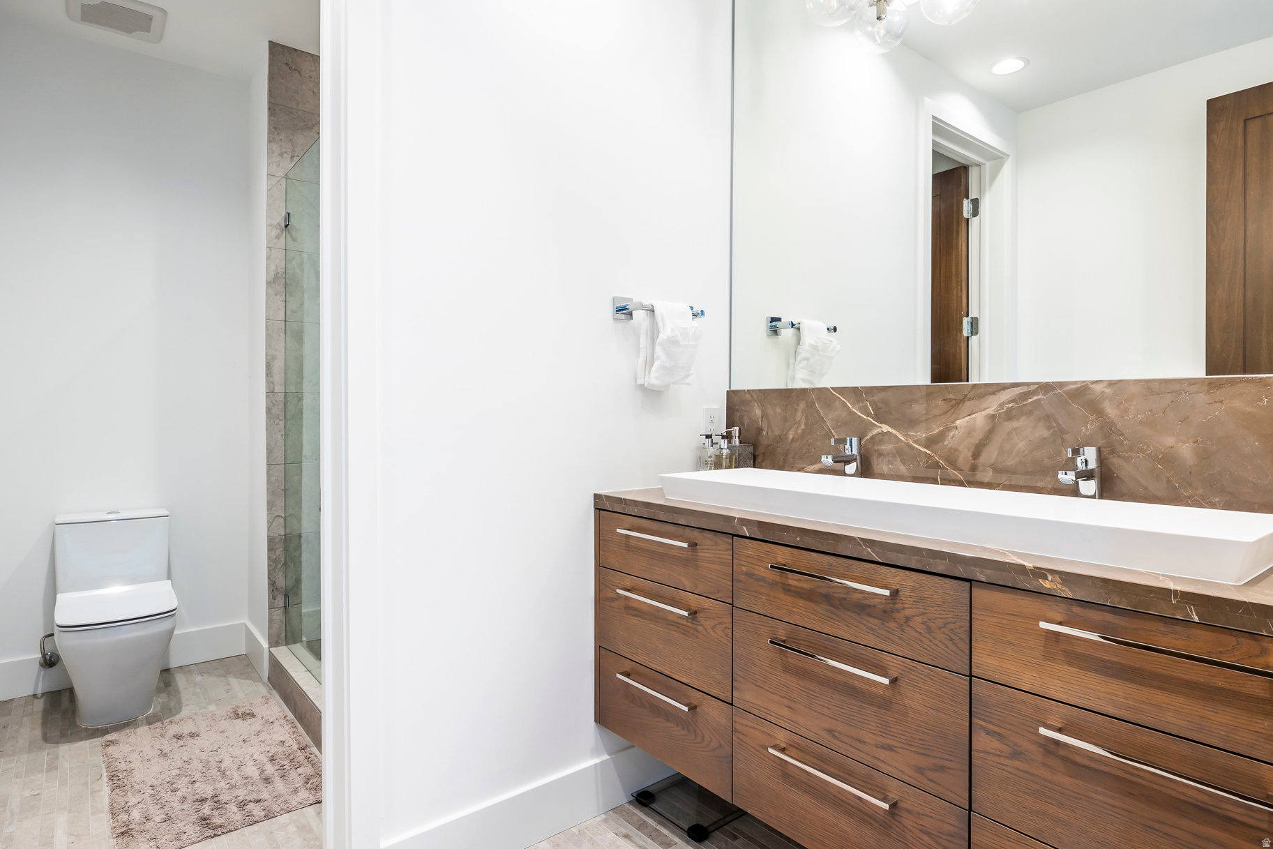 DEER CREST ESTATES - Residential