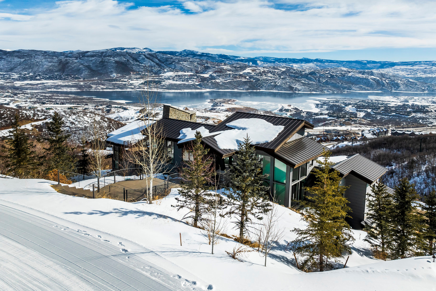 DEER CREST ESTATES - Residential