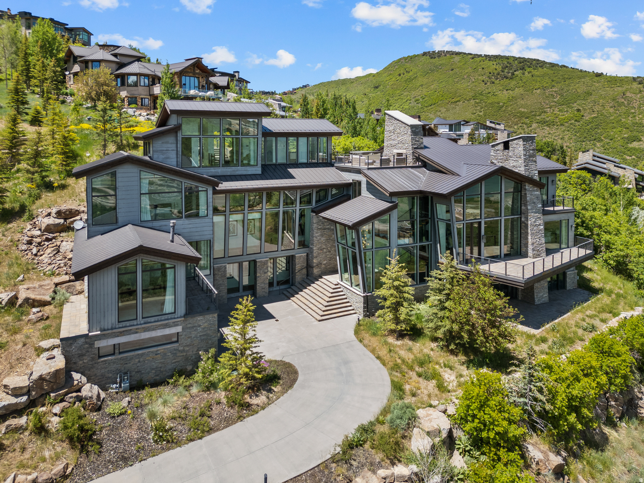 DEER CREST ESTATES - Residential