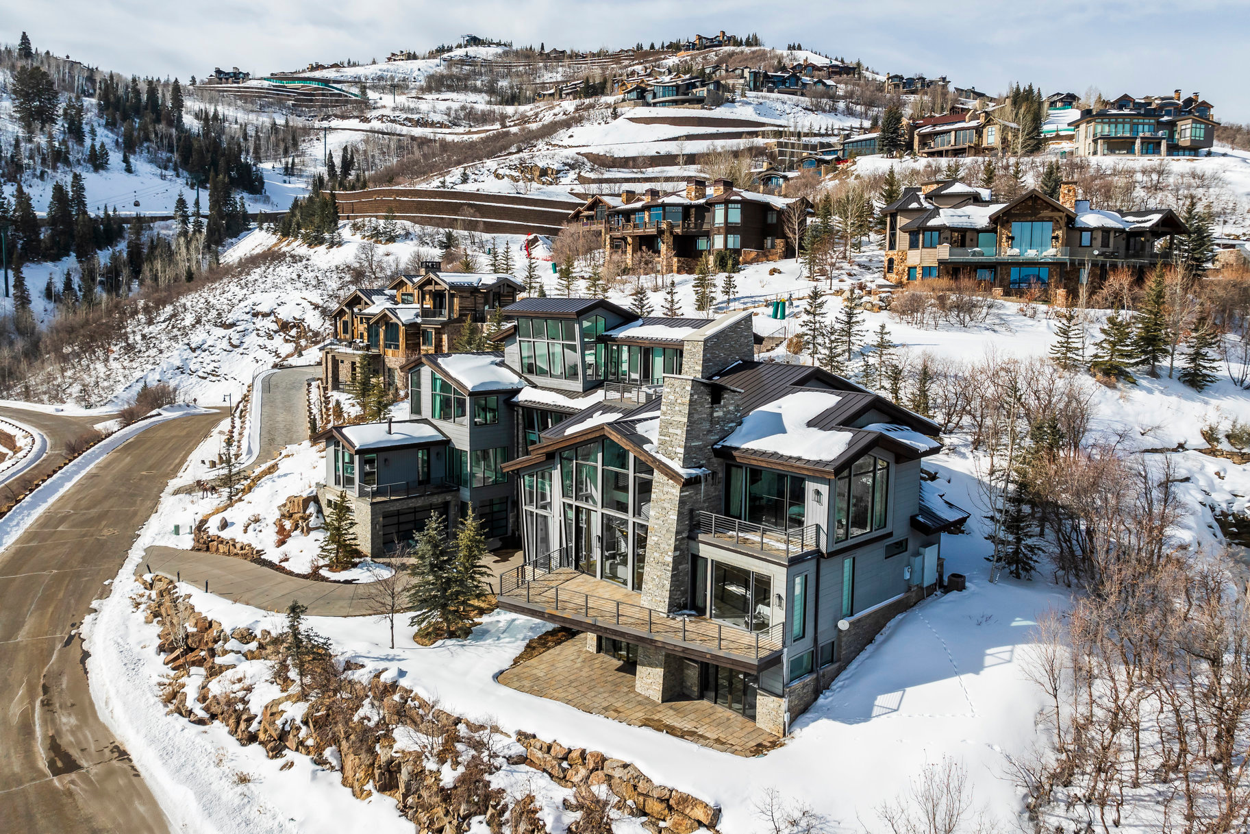 DEER CREST ESTATES - Residential