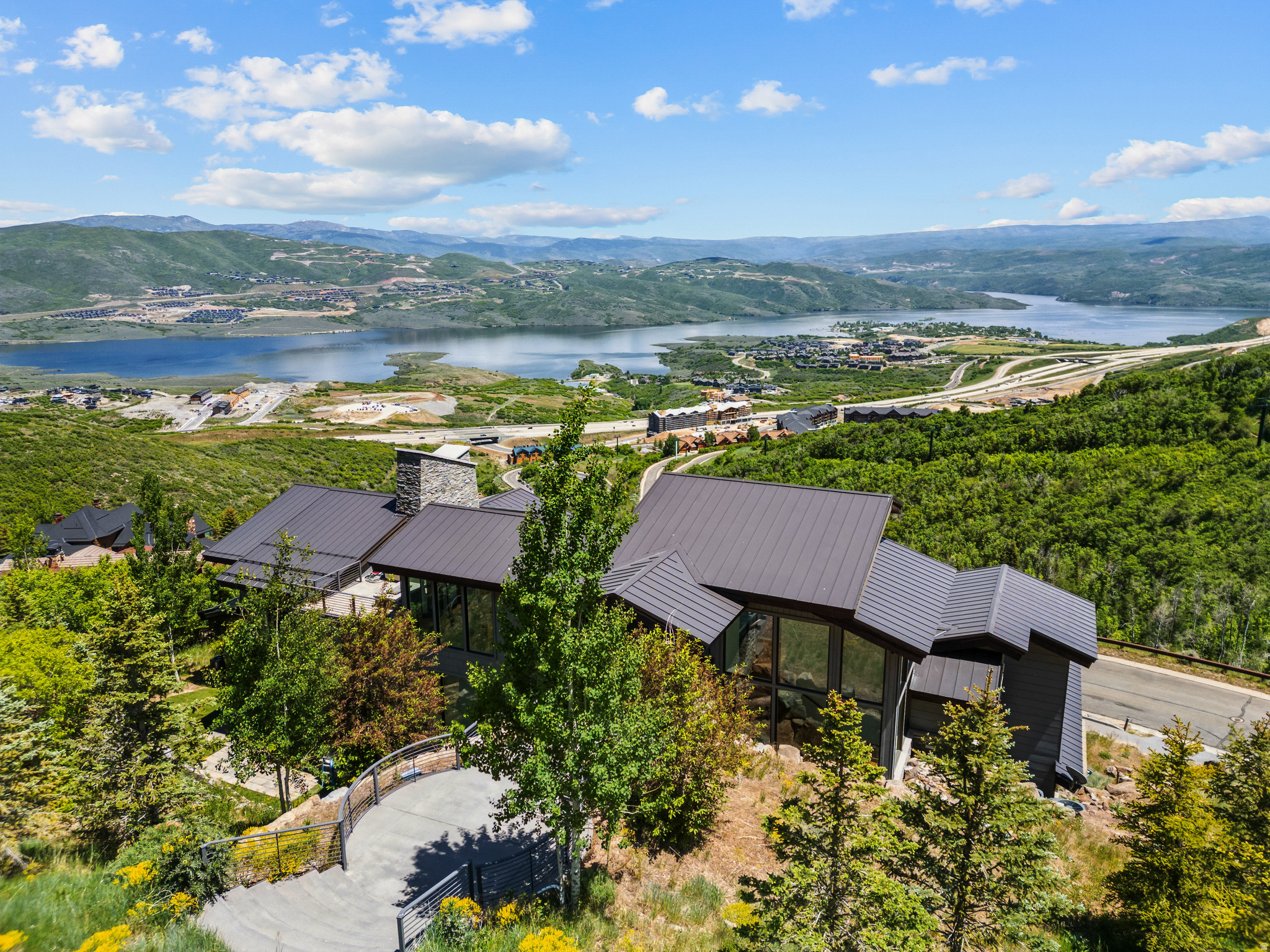 DEER CREST ESTATES - Residential