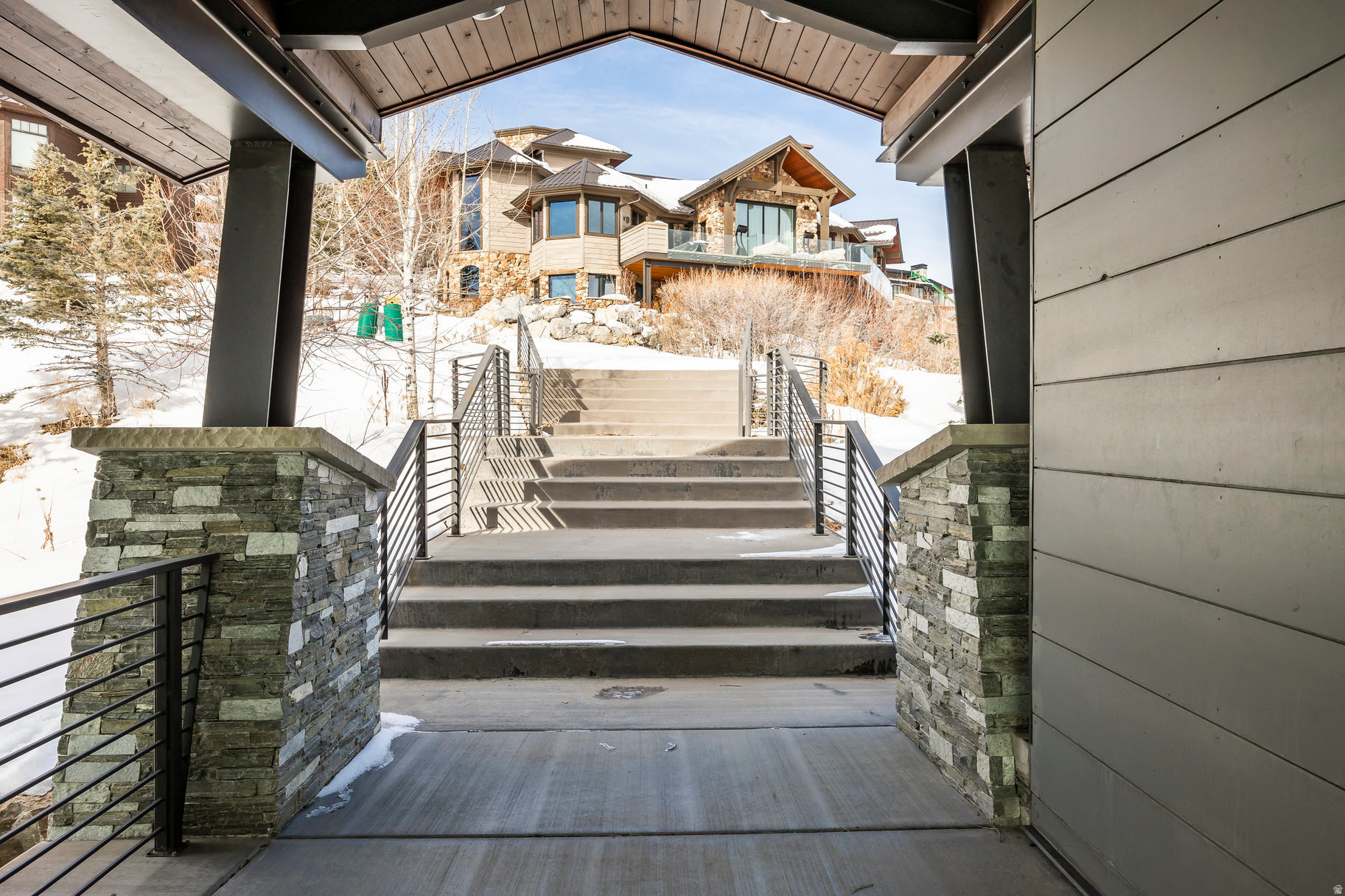 DEER CREST ESTATES - Residential