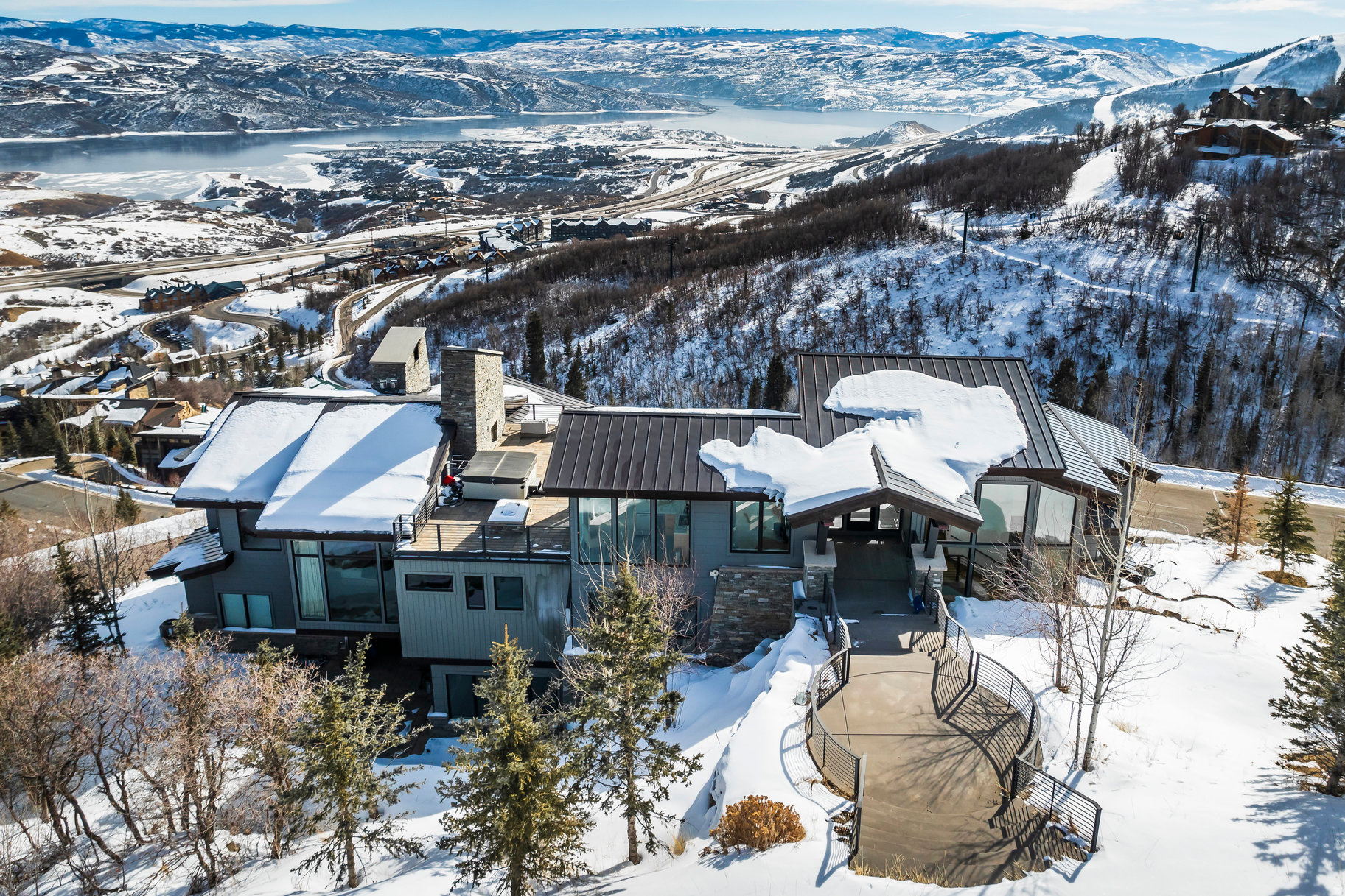 DEER CREST ESTATES - Residential