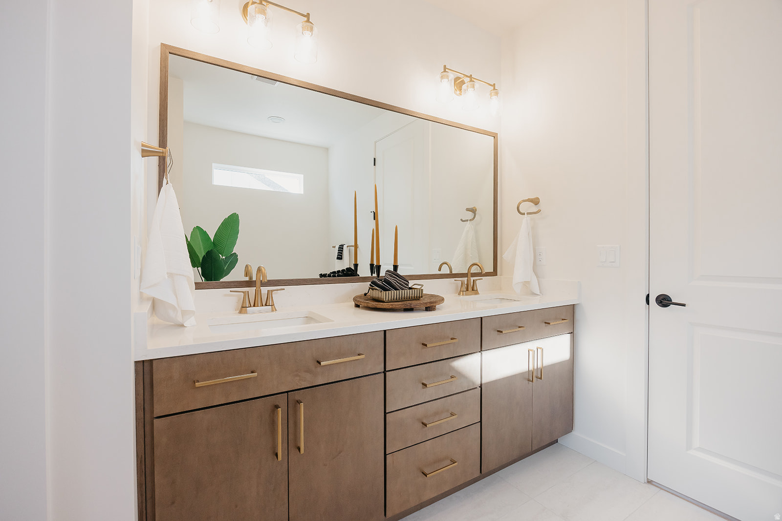 WILLOW ESTATES - Residential