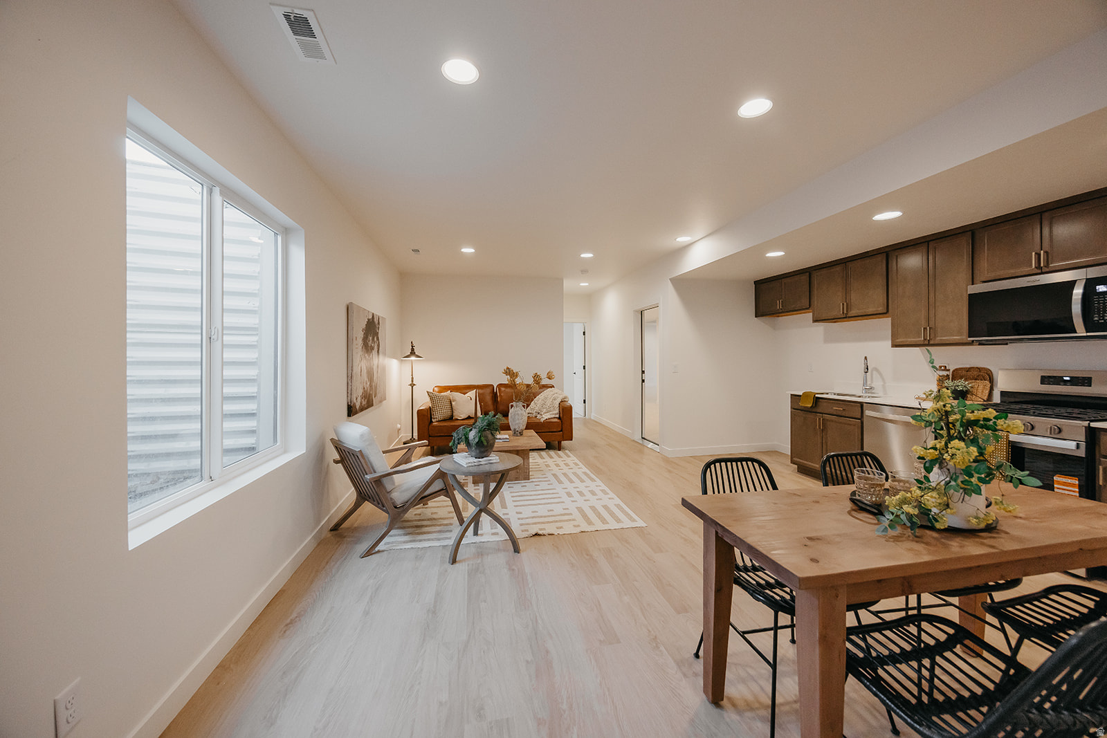 WILLOW ESTATES - Residential