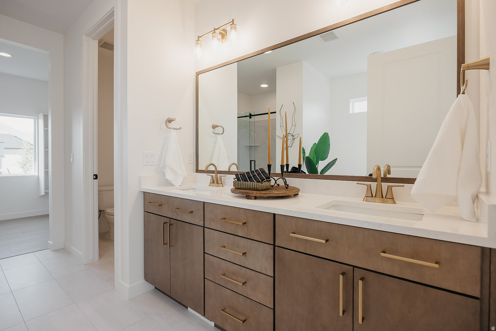 WILLOW ESTATES - Residential