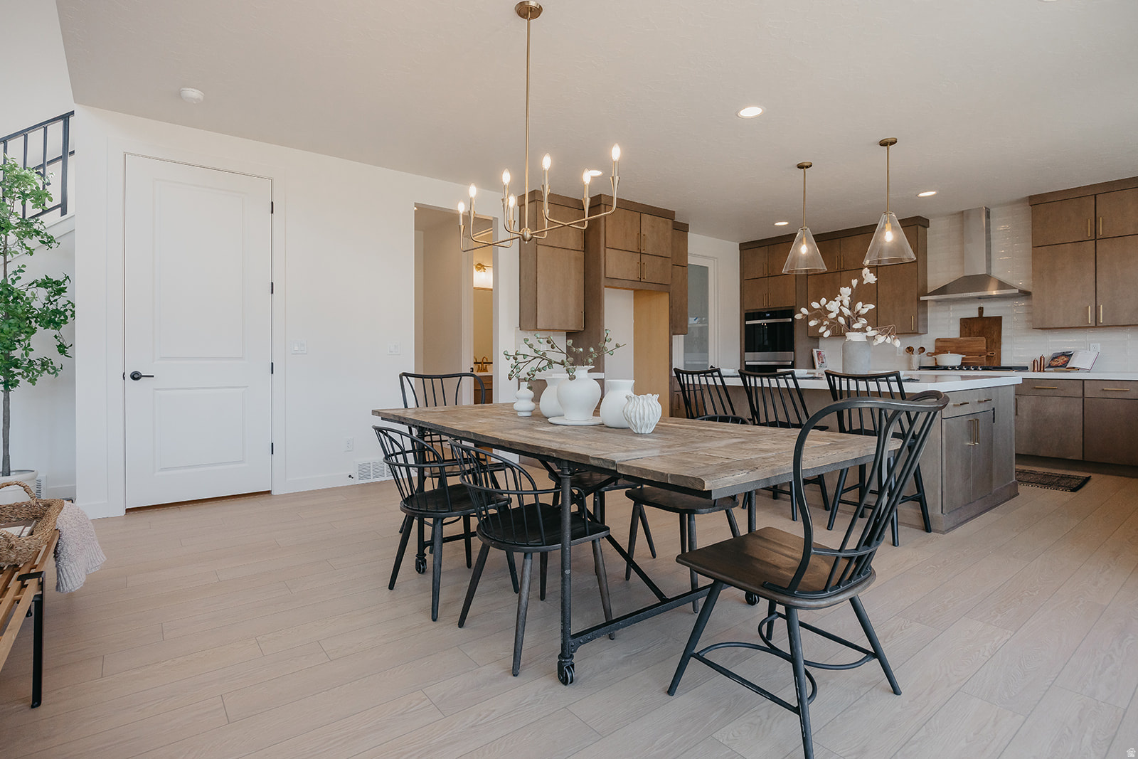 WILLOW ESTATES - Residential