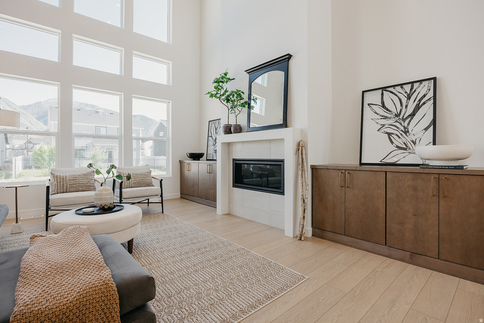 WILLOW ESTATES - Residential