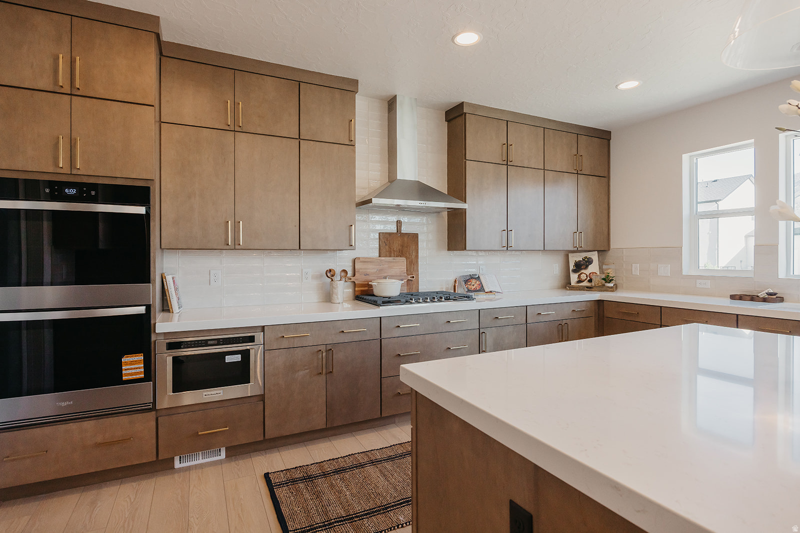WILLOW ESTATES - Residential