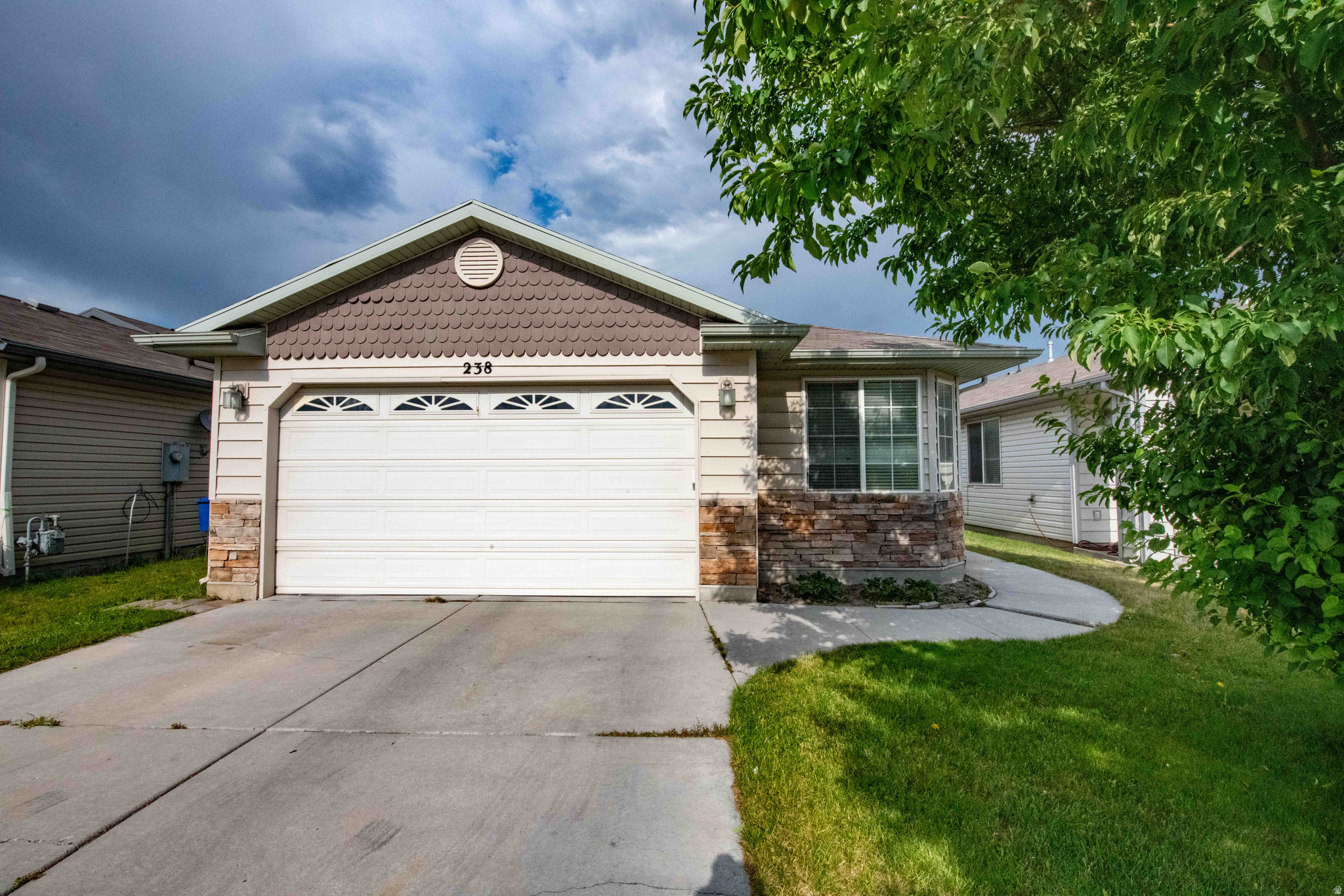 Great investment property or starter home. This beautiful home has an excellent open floor-plan and upgrades throughout. Ideal location- 10 minutes from downtown Salt Lake and 10 minutes from SLC International Airport. Also walking distance from elementary schools. Great bike/running trails. Neighborhood playground. Square footage figures are provided as a courtesy estimate only and were obtained from county records. Buyer is advised to obtain an independent measurement. Agent and owner are related, Co-agent is owner.