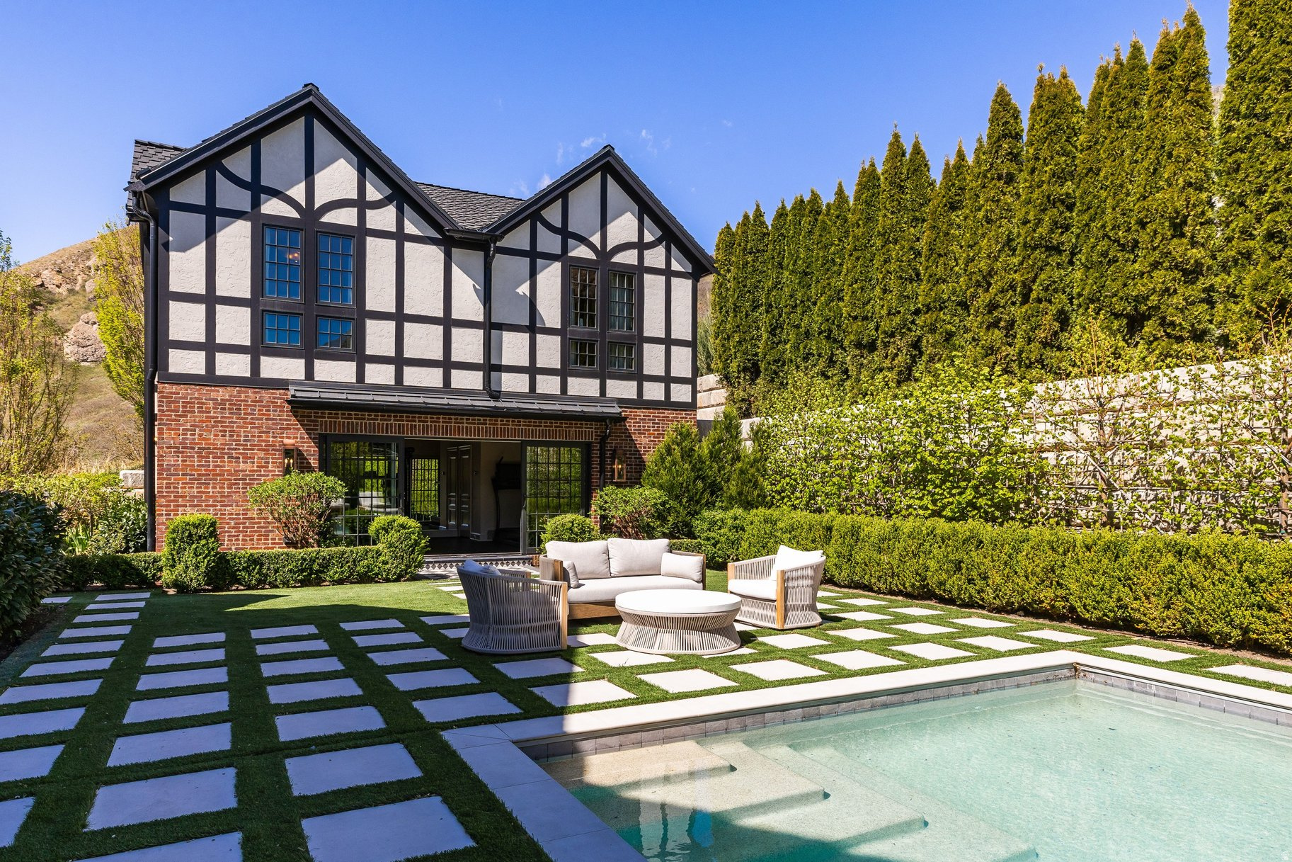 NORTH COVE ESTATES - Residential
