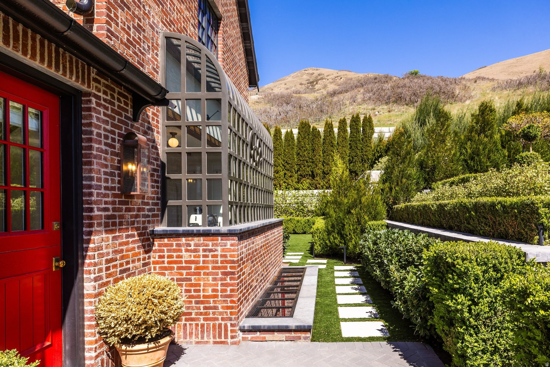 NORTH COVE ESTATES - Residential