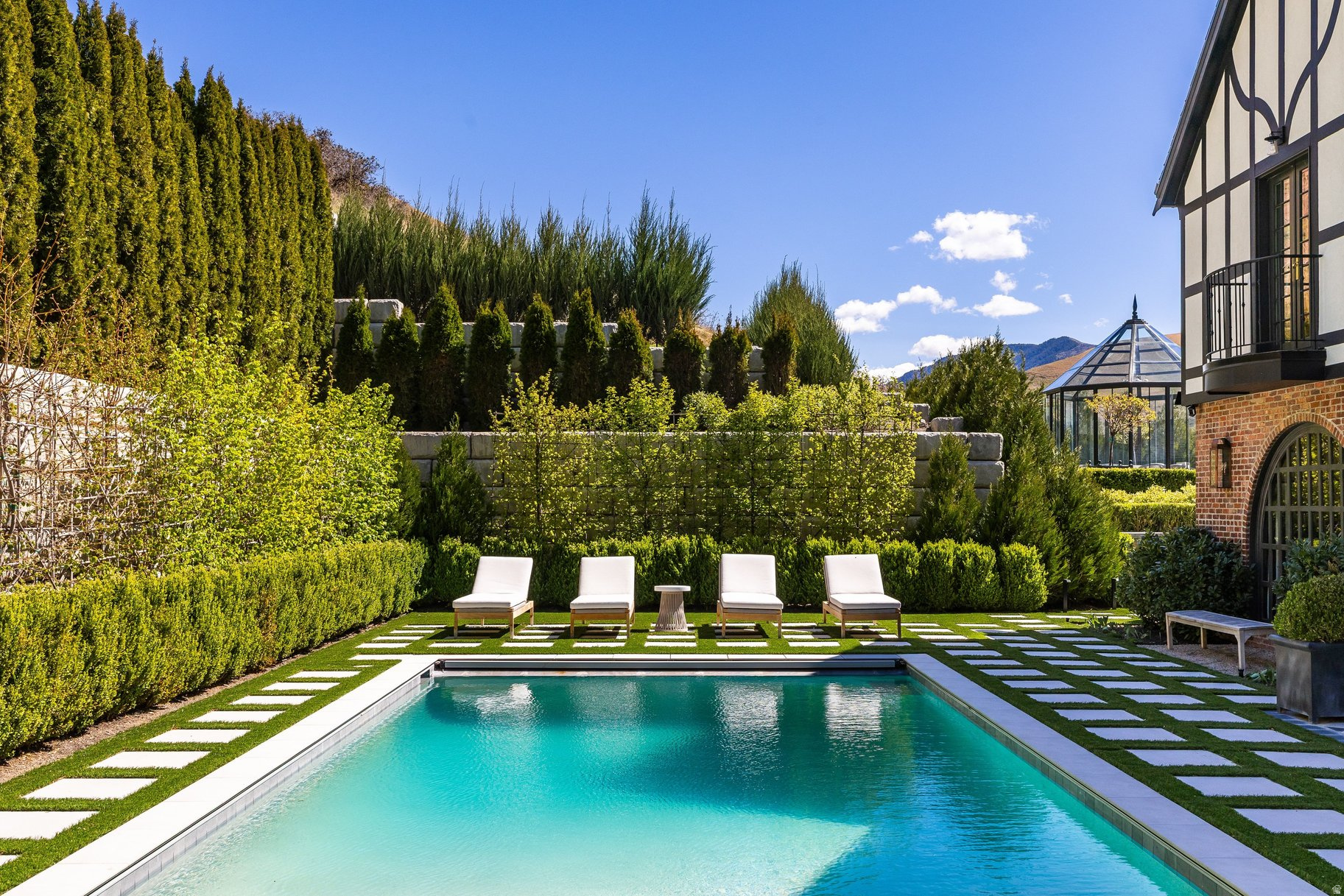 NORTH COVE ESTATES - Residential