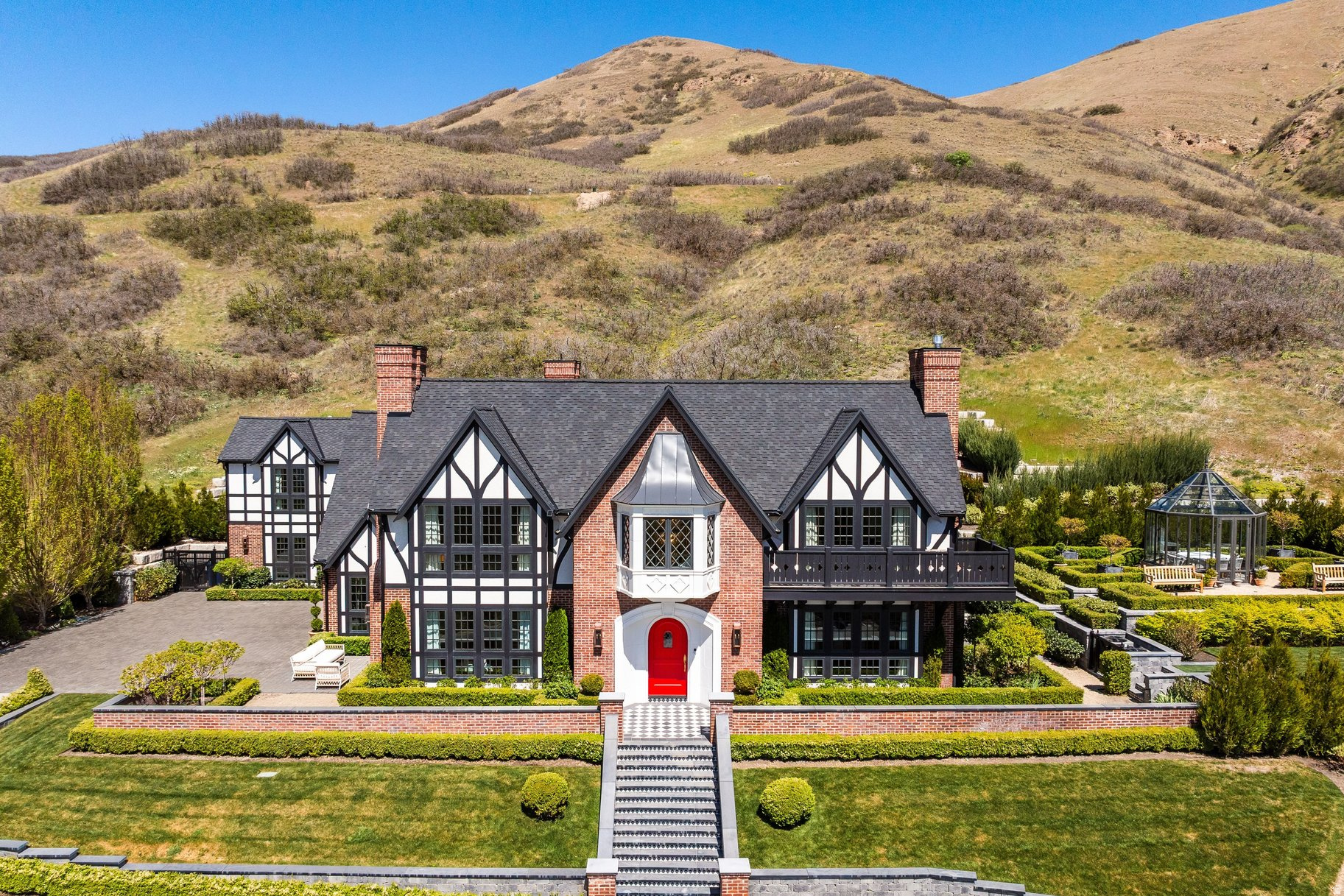 NORTH COVE ESTATES - Residential