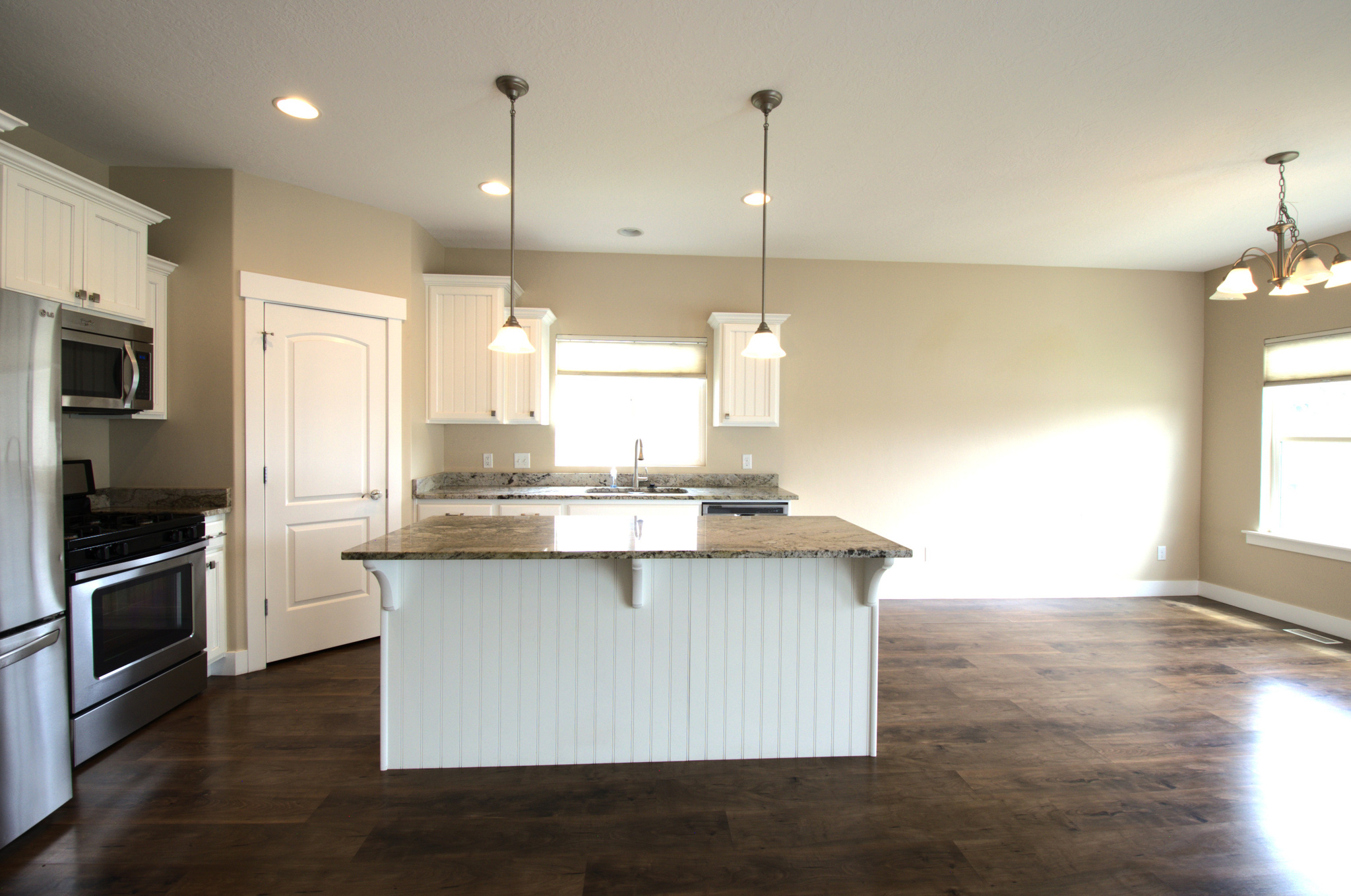 RIDGE - Residential