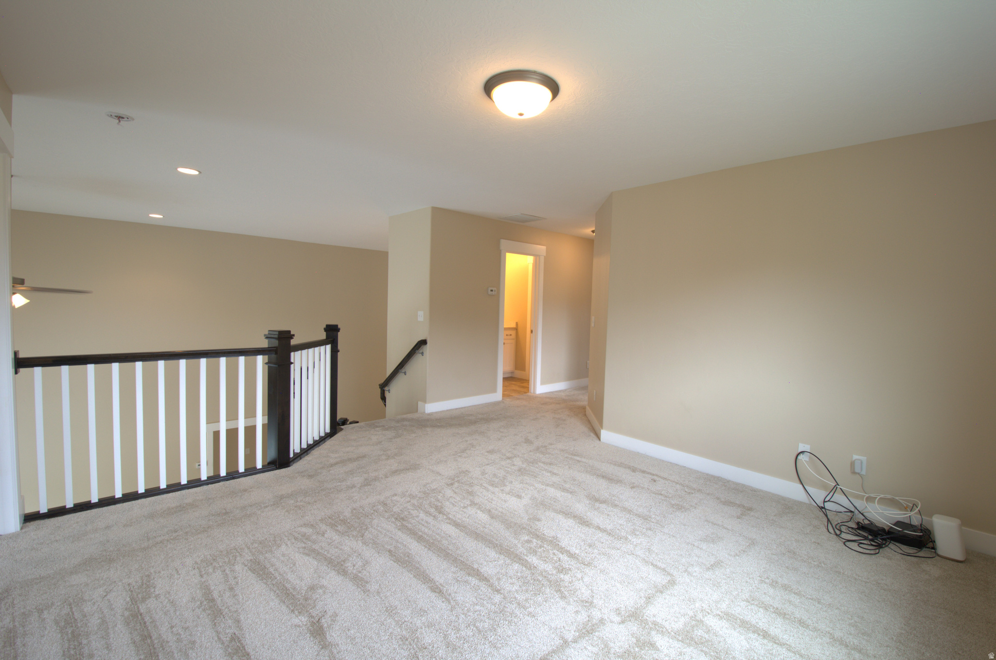 RIDGE - Residential