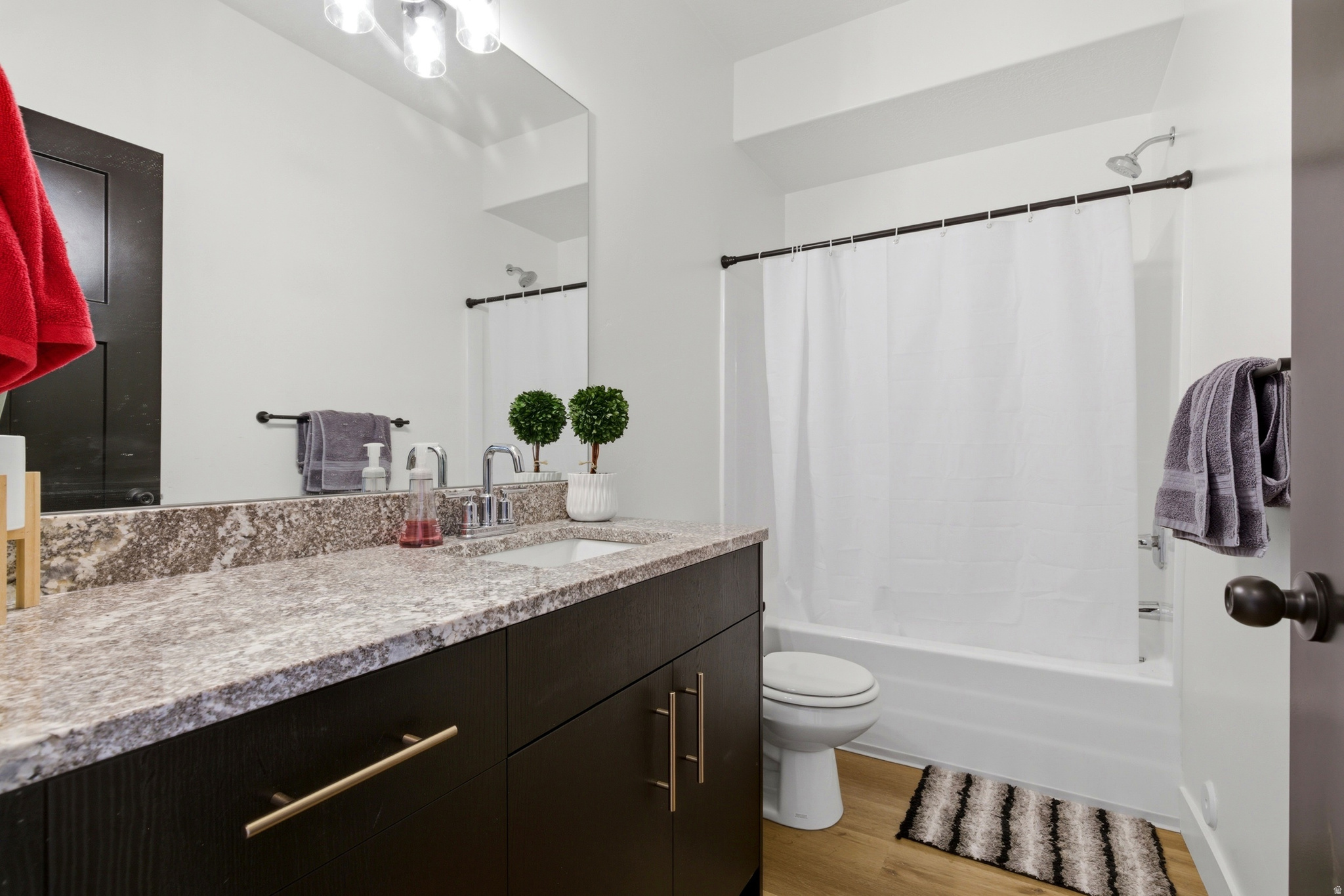 WEST FIELDS - Residential