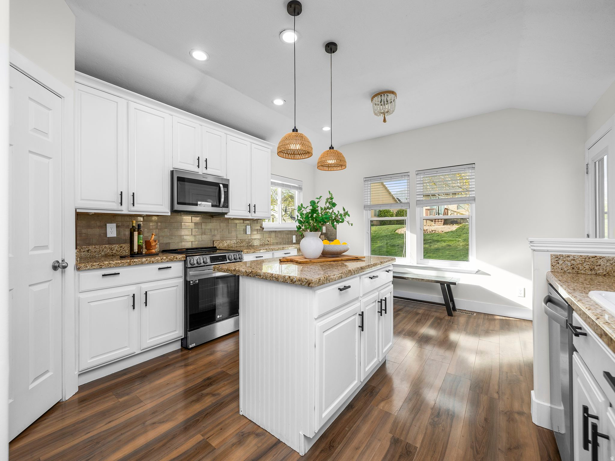 HIGHLAND HILLS - Residential