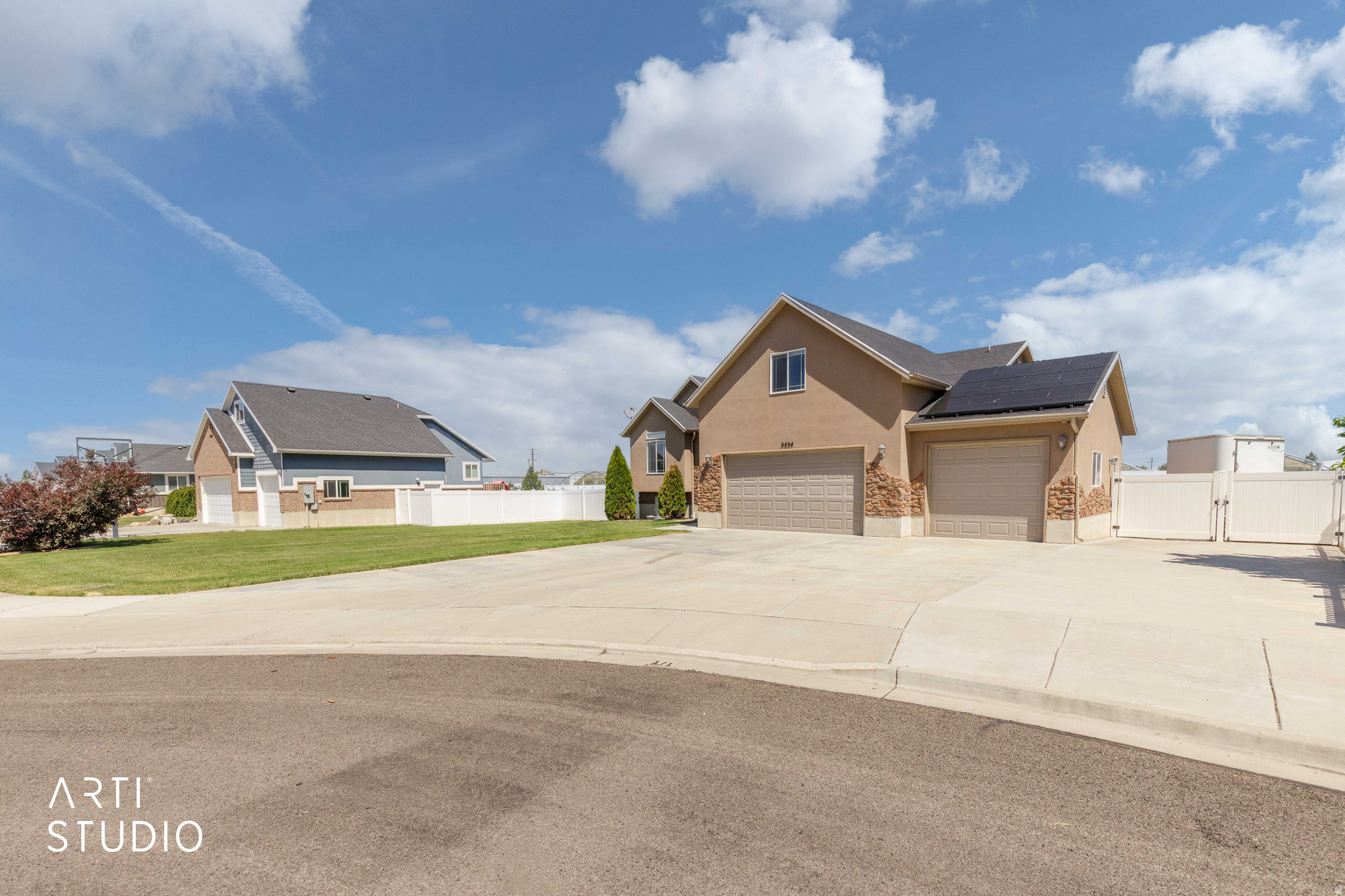 BARTHOLOMEW LANE - Residential