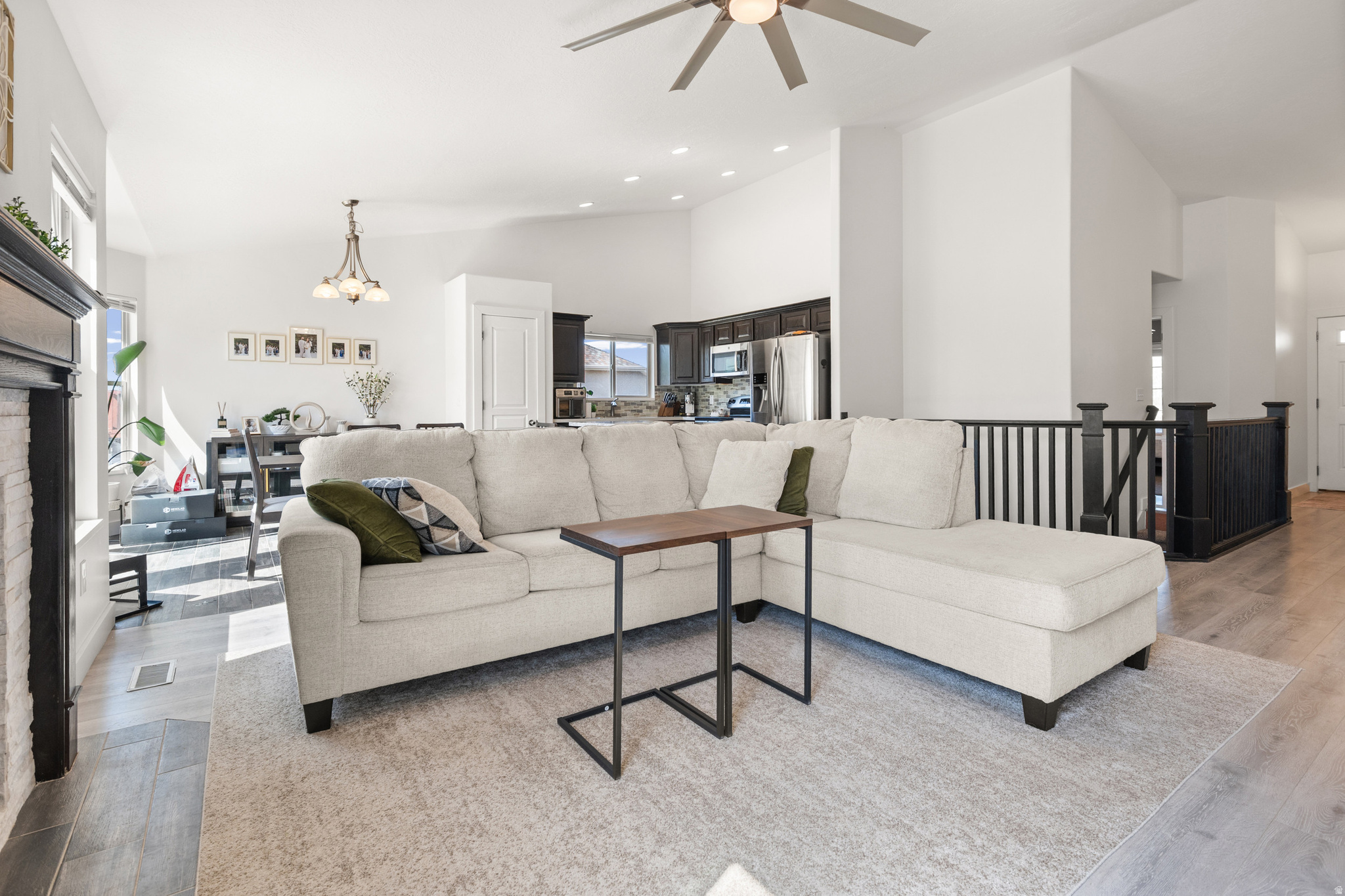 VALLEY FIELDS 451 - Residential