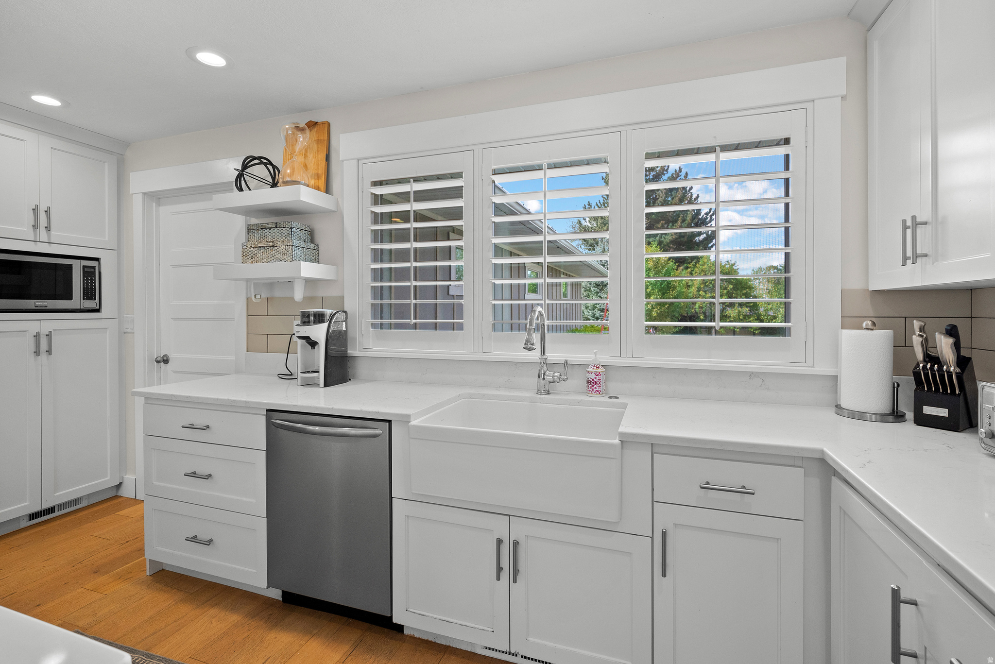 INDIAN HILLS - Residential