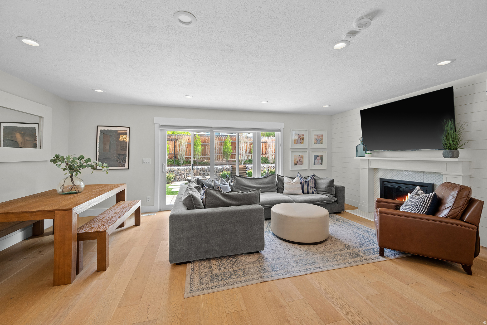 INDIAN HILLS - Residential