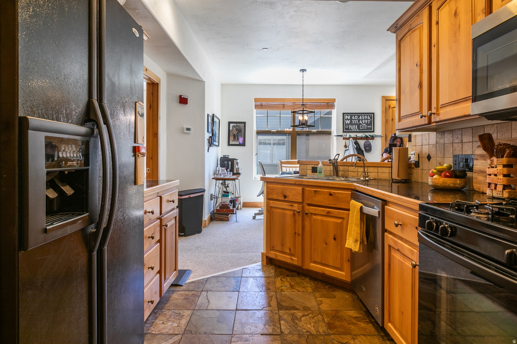 REDSTONE VILLAGE CON - Residential Lease
