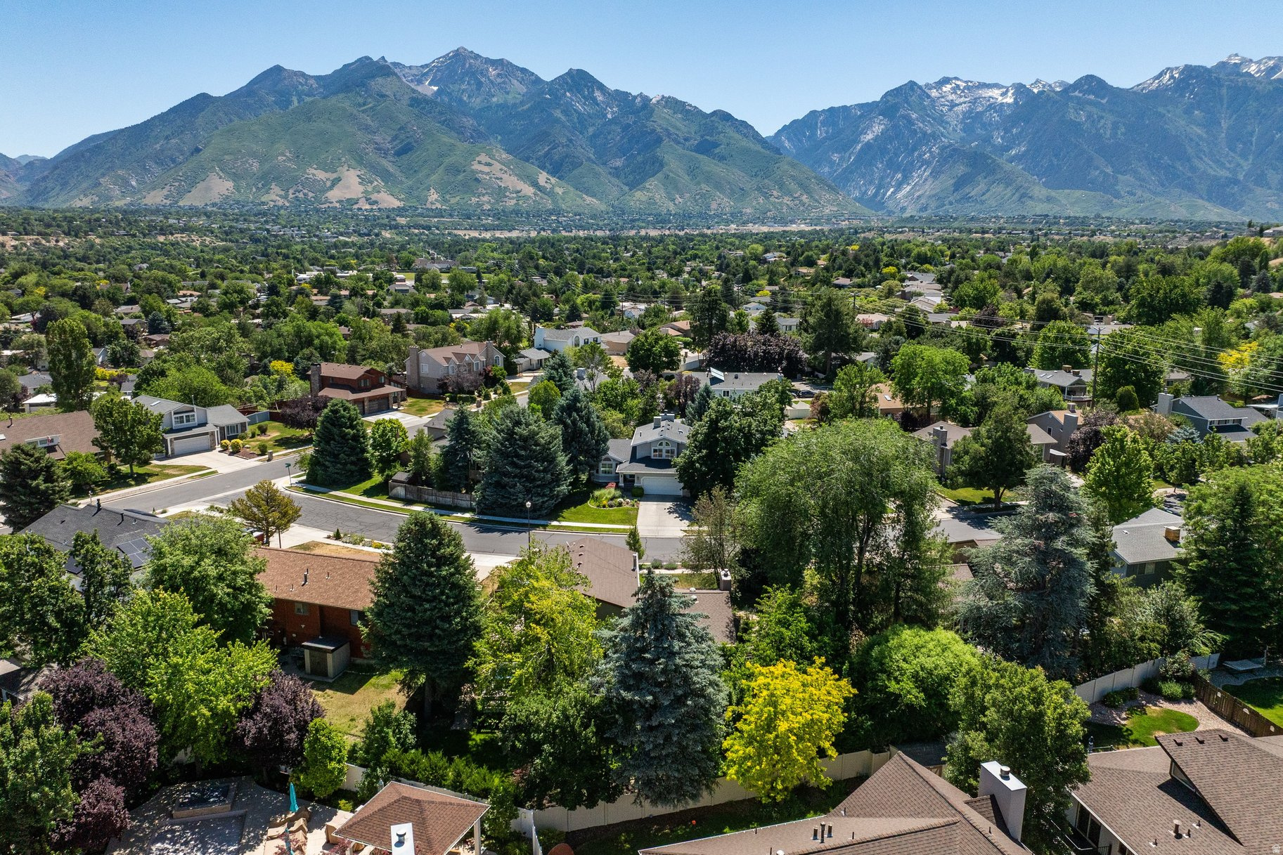 OAKWOOD ESTATES - Residential