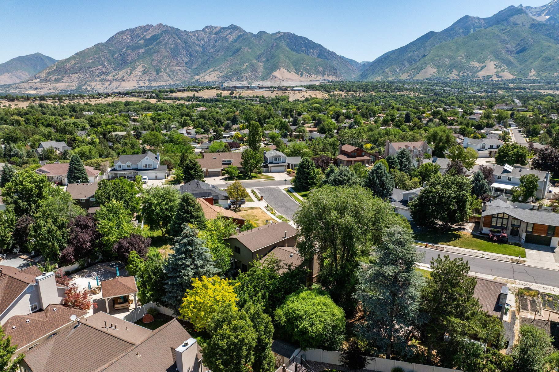 OAKWOOD ESTATES - Residential