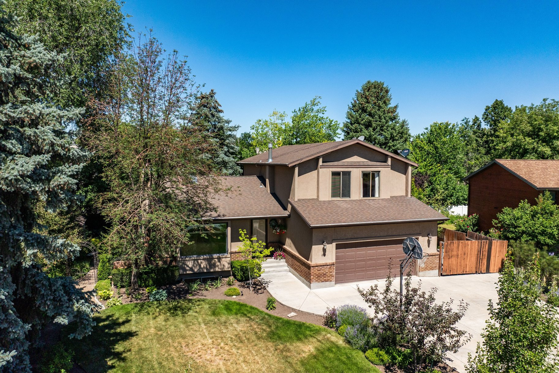 OAKWOOD ESTATES - Residential