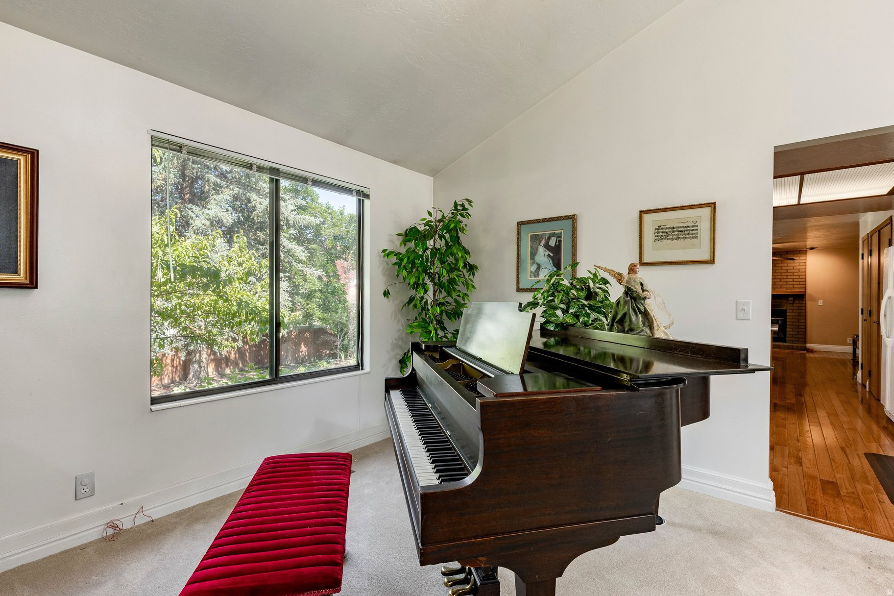 OAKWOOD ESTATES - Residential