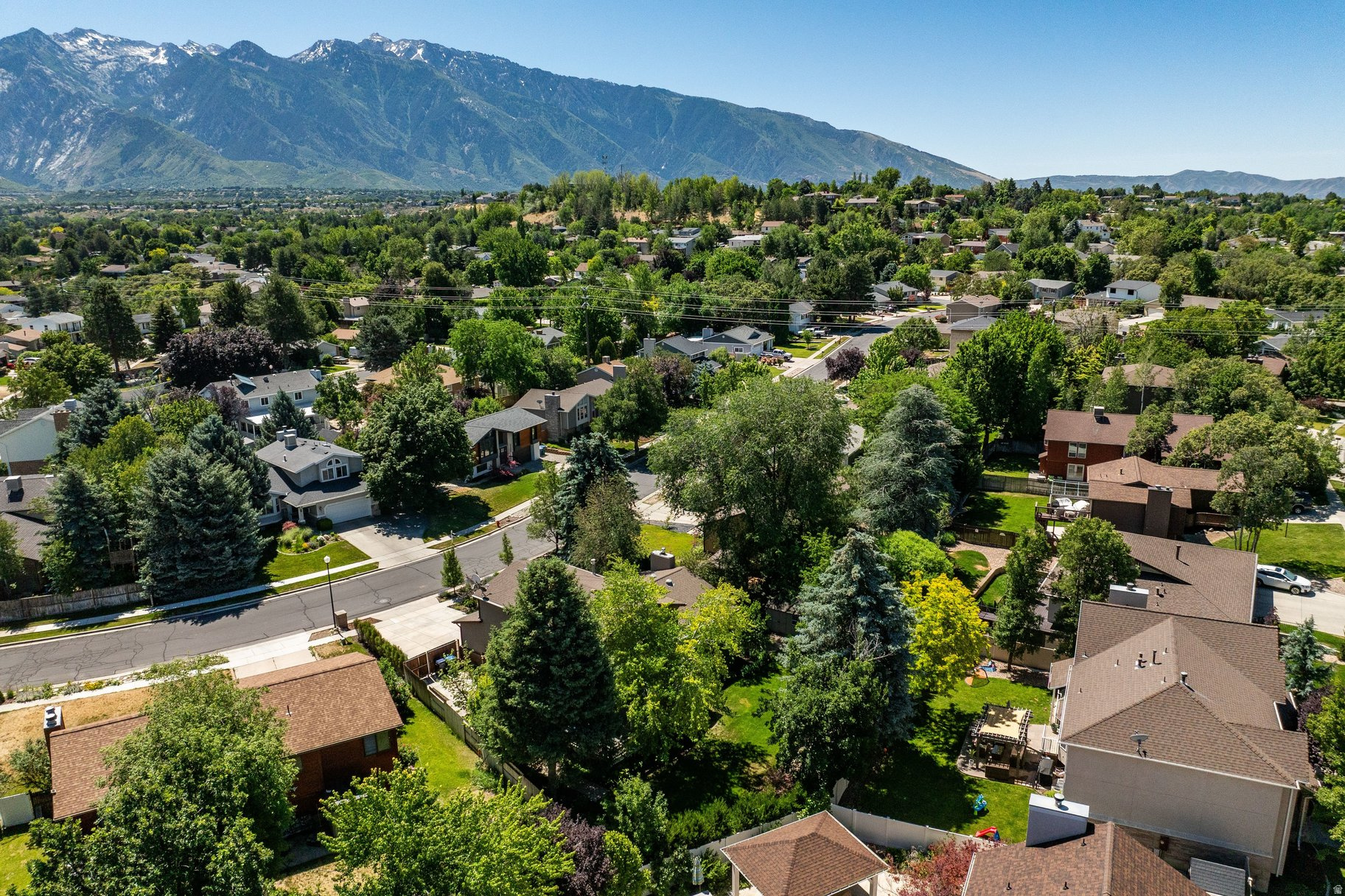 OAKWOOD ESTATES - Residential