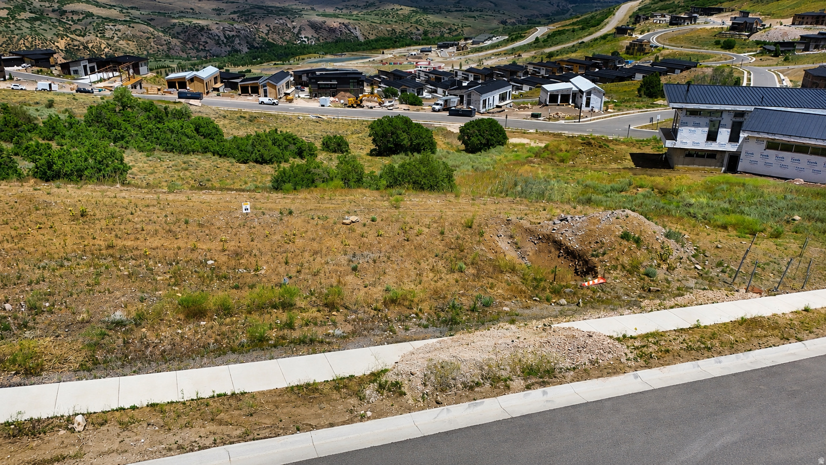 BENLOCH RANCH SUBDIVISION - Land