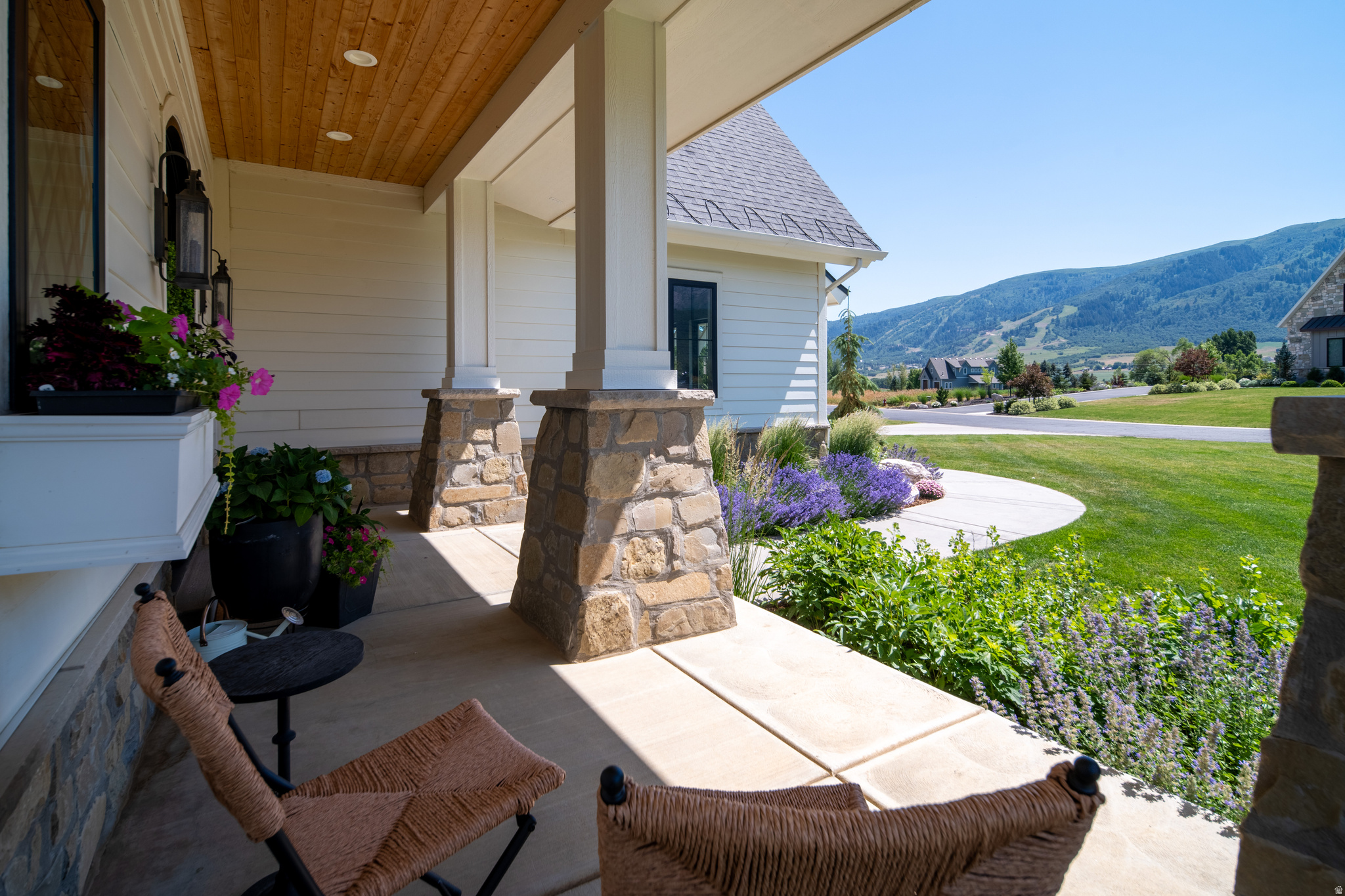 ELK RIDGE - Residential